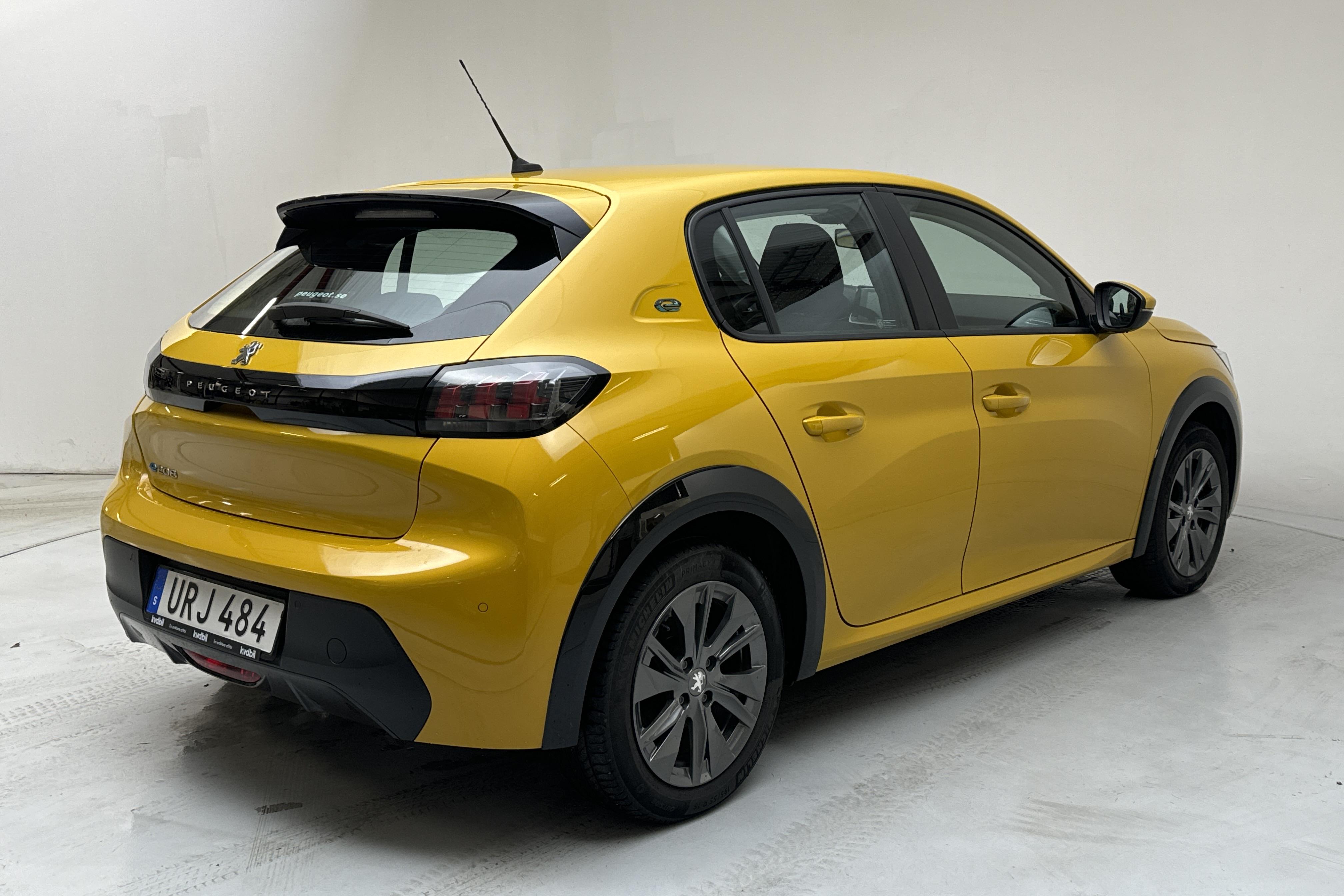 Peugeot e-208 50 kWh 5dr (136hk) - 43 810 km - Automatic - yellow - 2021