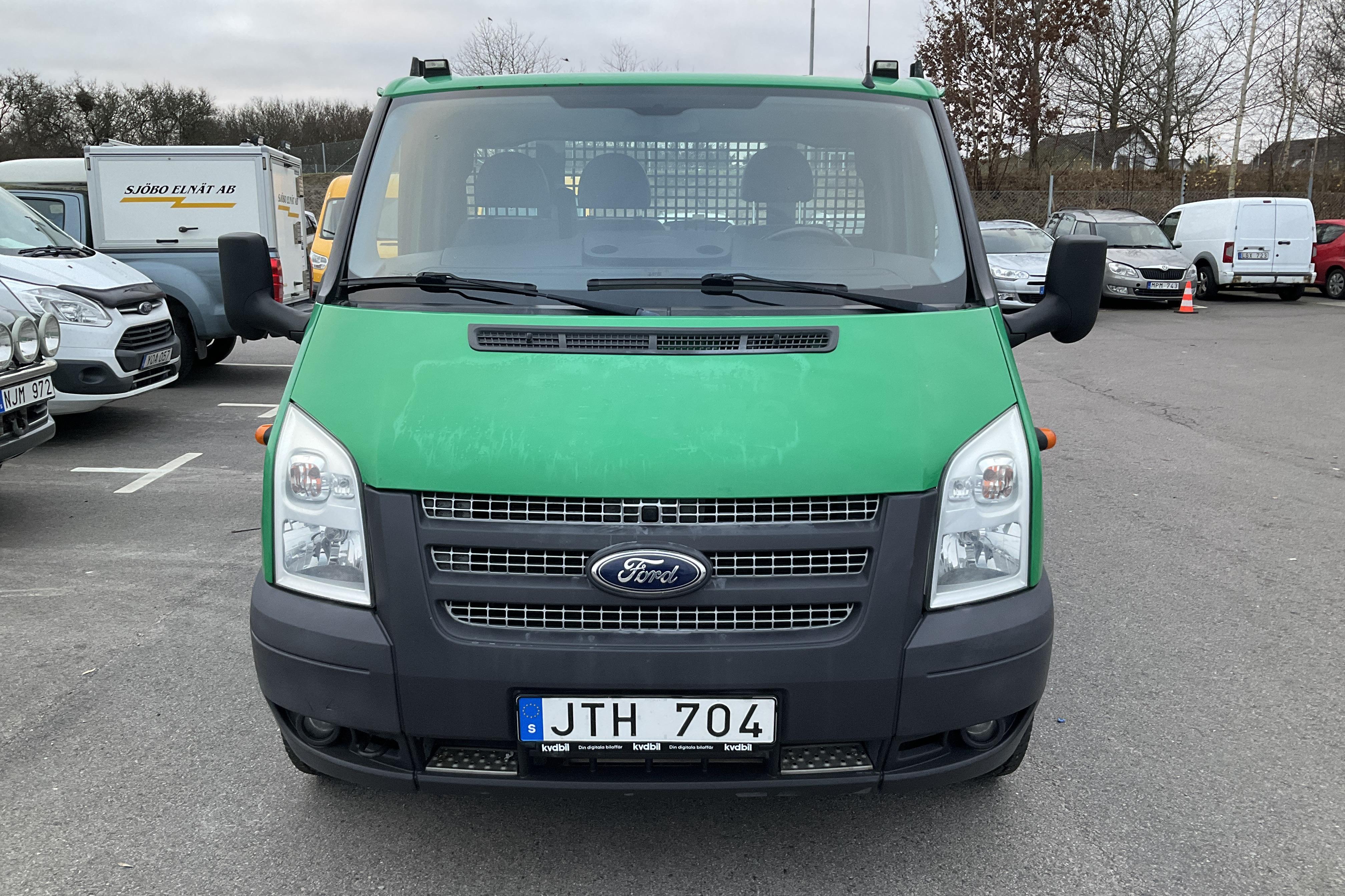 Ford Transit 350 2.2 TDCi Pickup (140hk) - 16 192 mil - Manuell - grön - 2014