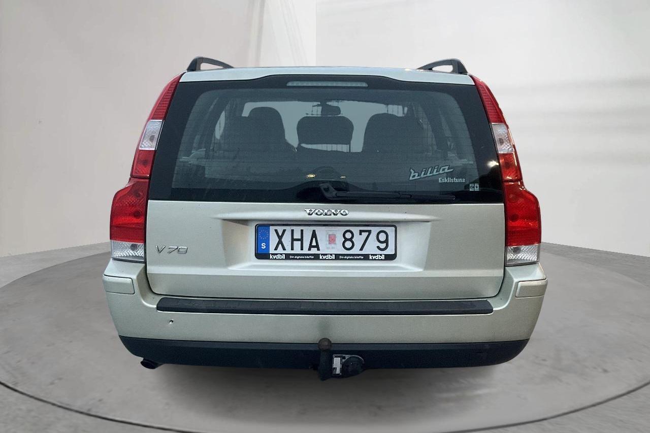 Volvo V70 2.4 (140hk) - 17 589 mil - Manuell - Light Brown - 2006