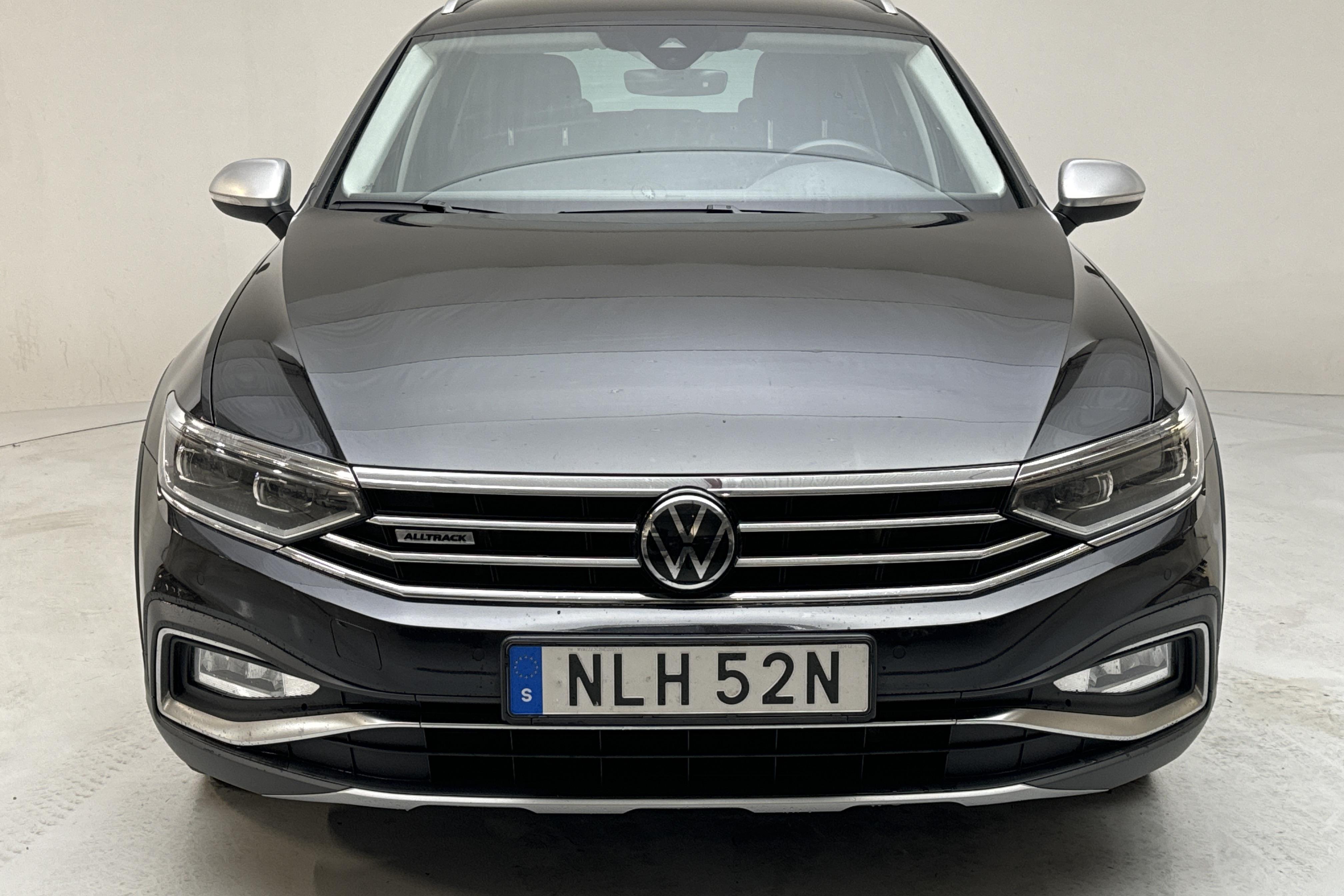 VW Passat Alltrack 2.0 TDI Sportscombi 4Motion (200hk) - 12 771 mil - Automat - svart - 2022