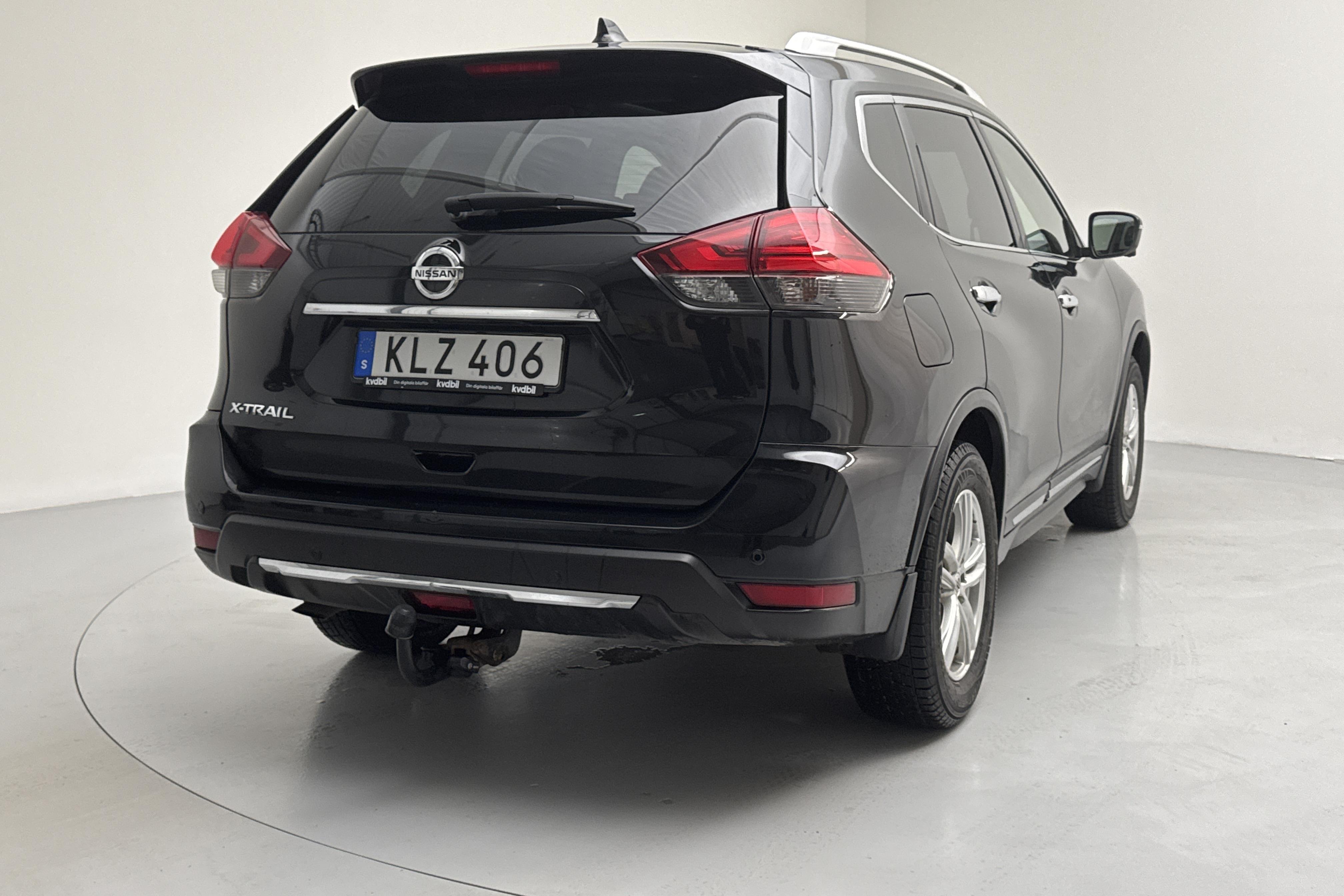 Nissan X-trail 1.6 dCi 2WD (130hk) - 154 740 km - Automatyczna - czarny - 2018