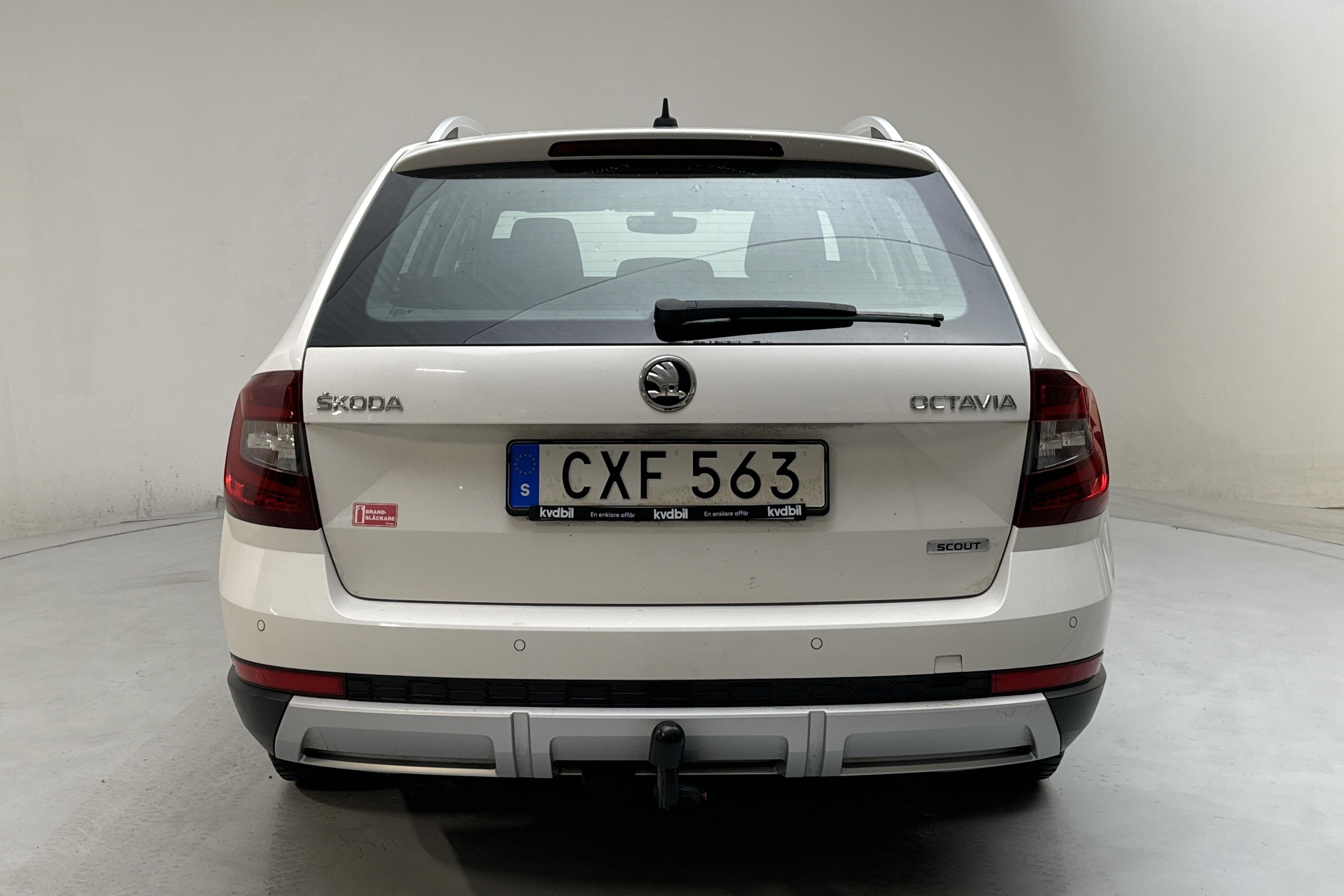 Skoda Octavia Scout II 2.0 TDI 4X4 (150hk) - 12 934 mil - Manuell - vit - 2018