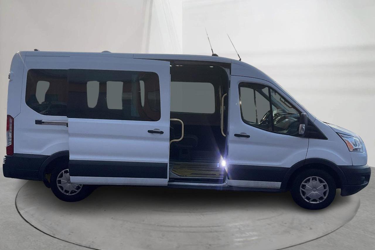 Ford Transit 350 2.0 TDCi 2WD Skåp (130hk) - 23 389 mil - Manuell - vit - 2016