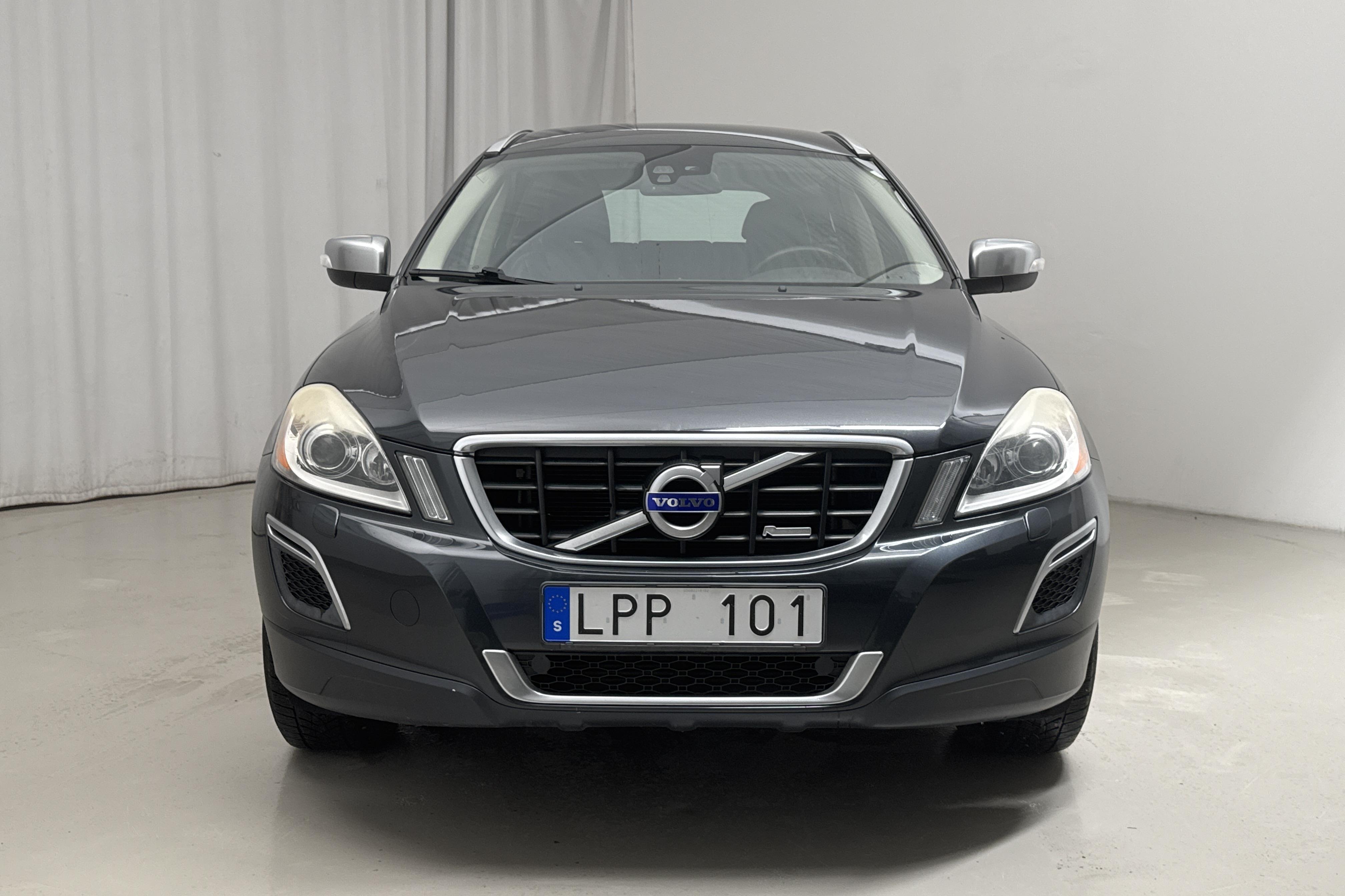 Volvo XC60 T6 AWD (304hk) - 195 810 km - Automaatne - Dark Grey - 2011