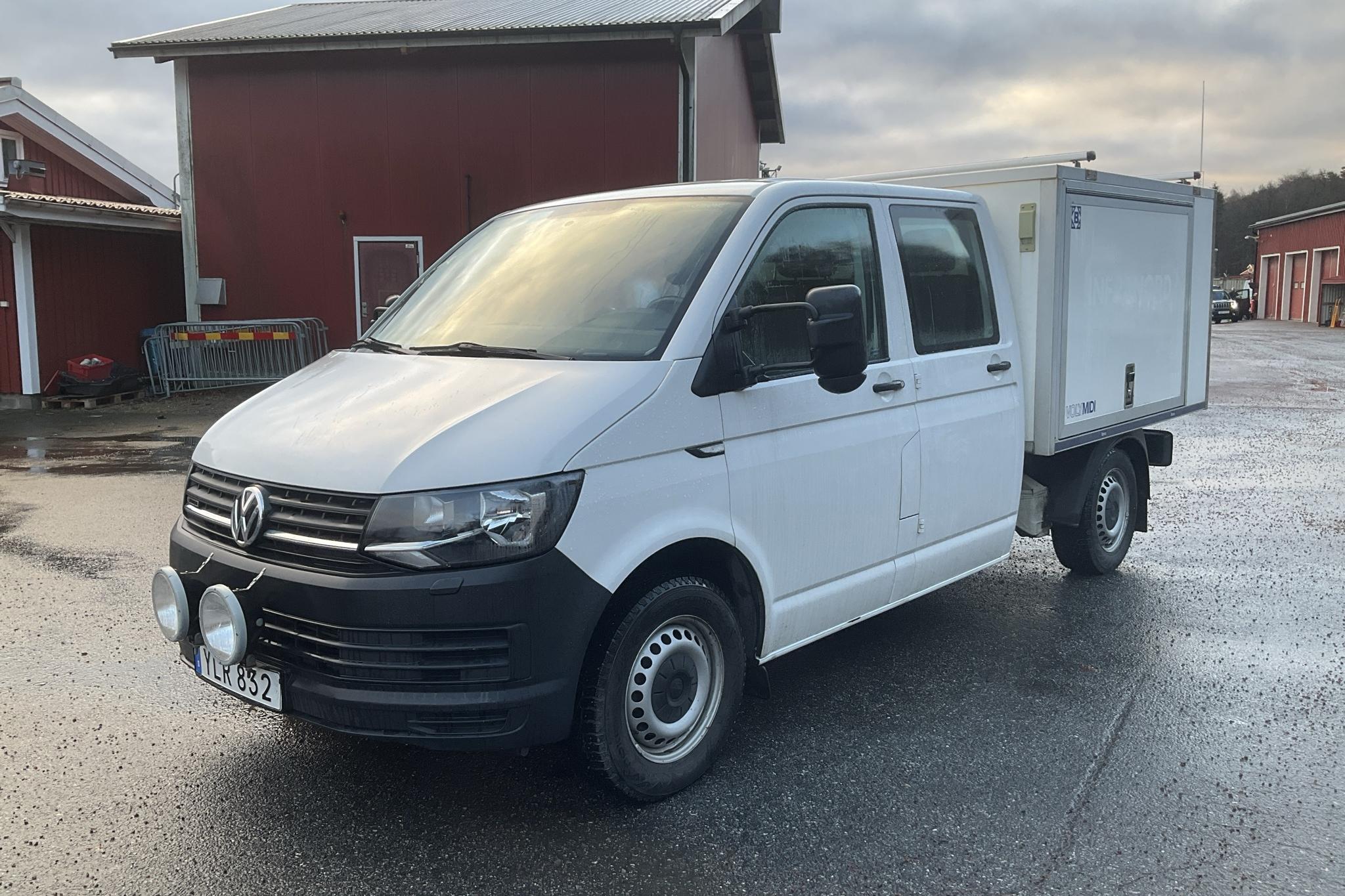 VW Transporter T6 2.0 TDI BMT 4MOTION (150hk) - 54 670 km - Käsitsi - valge - 2018