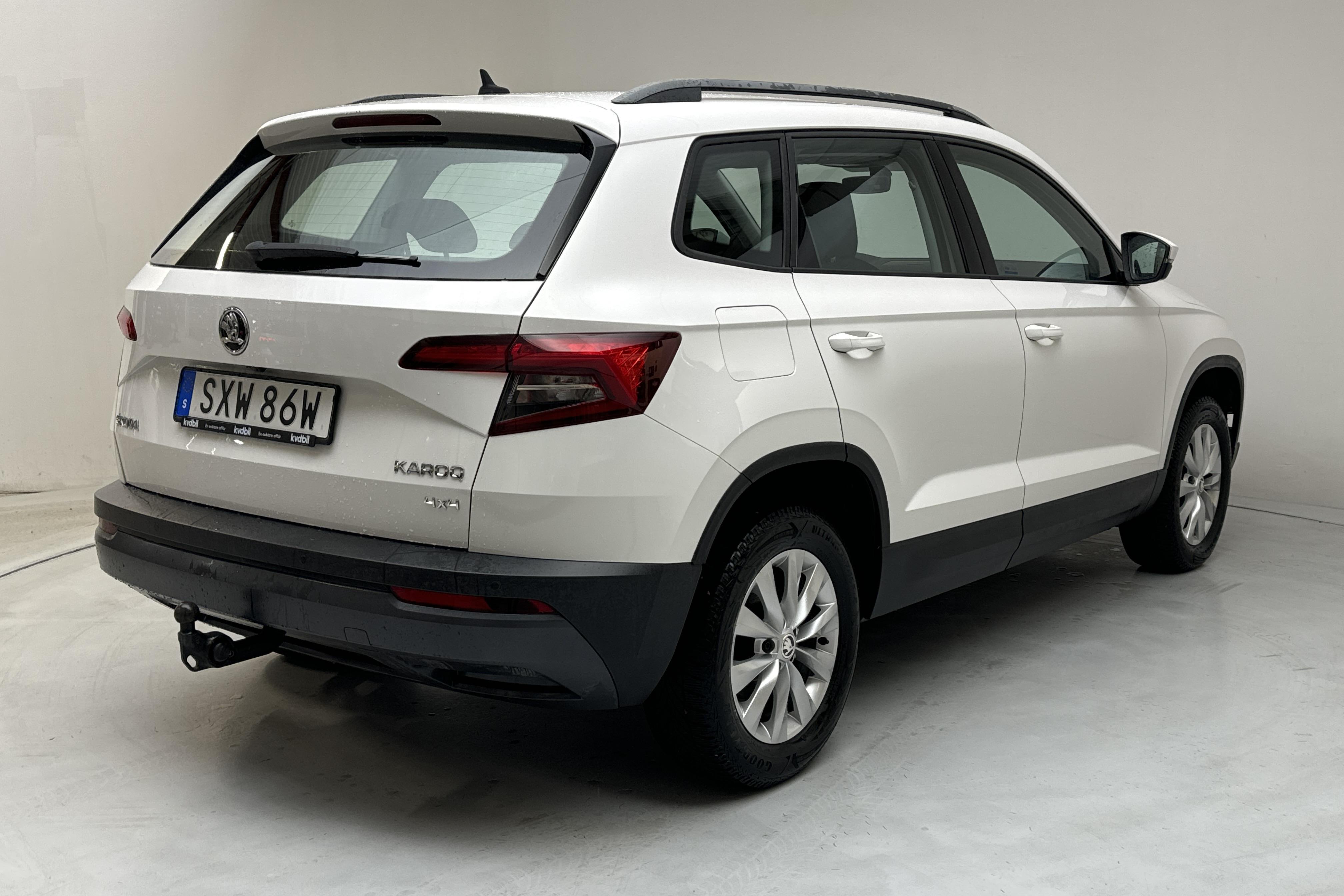 Skoda Karoq 2.0 TDI 4X4 (150hk) - 54 670 km - Manualna - biały - 2019