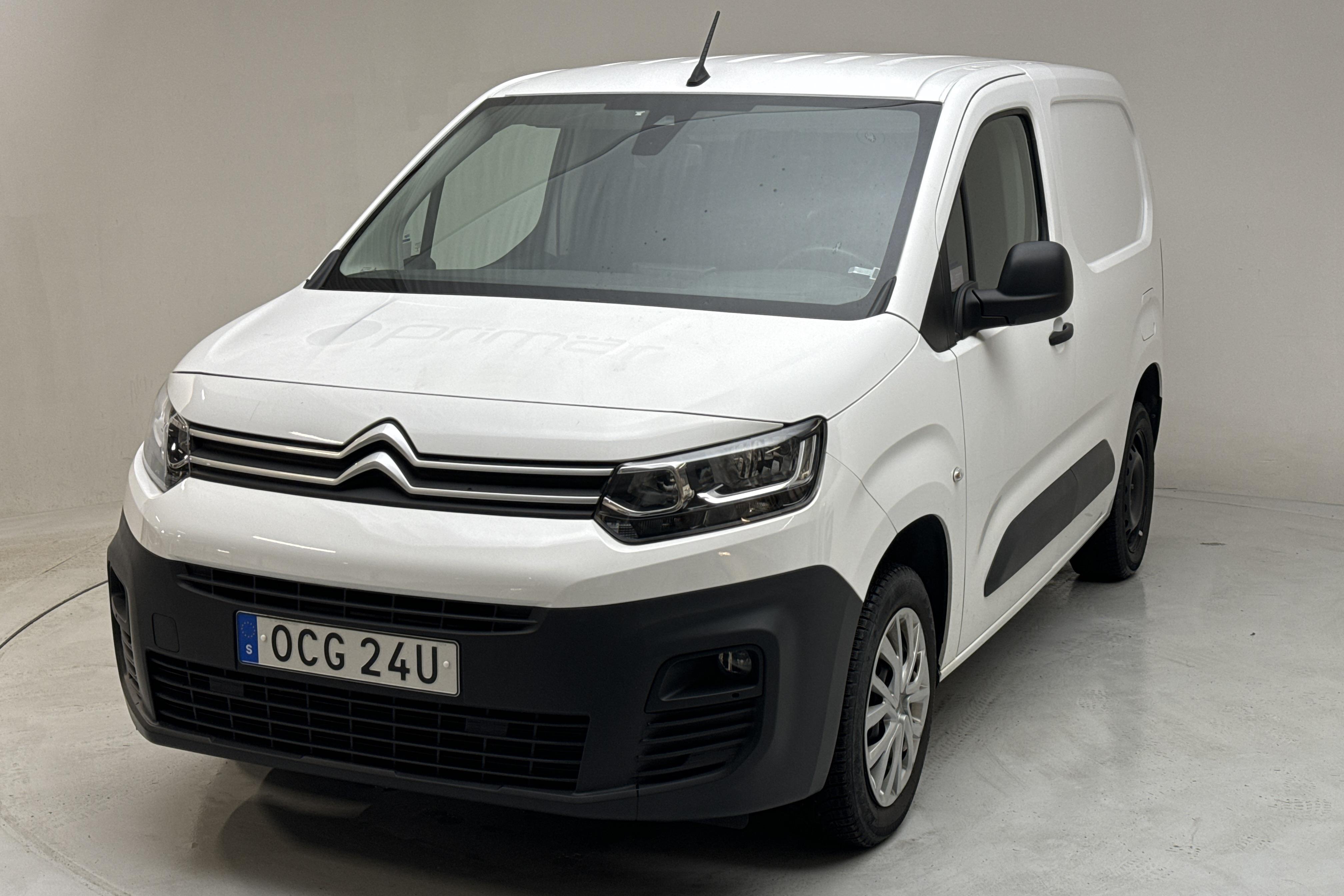 Citroen Berlingo 1.5 BlueHDi Skåp (130hk) - 19 170 km - Automaatne - valge - 2021