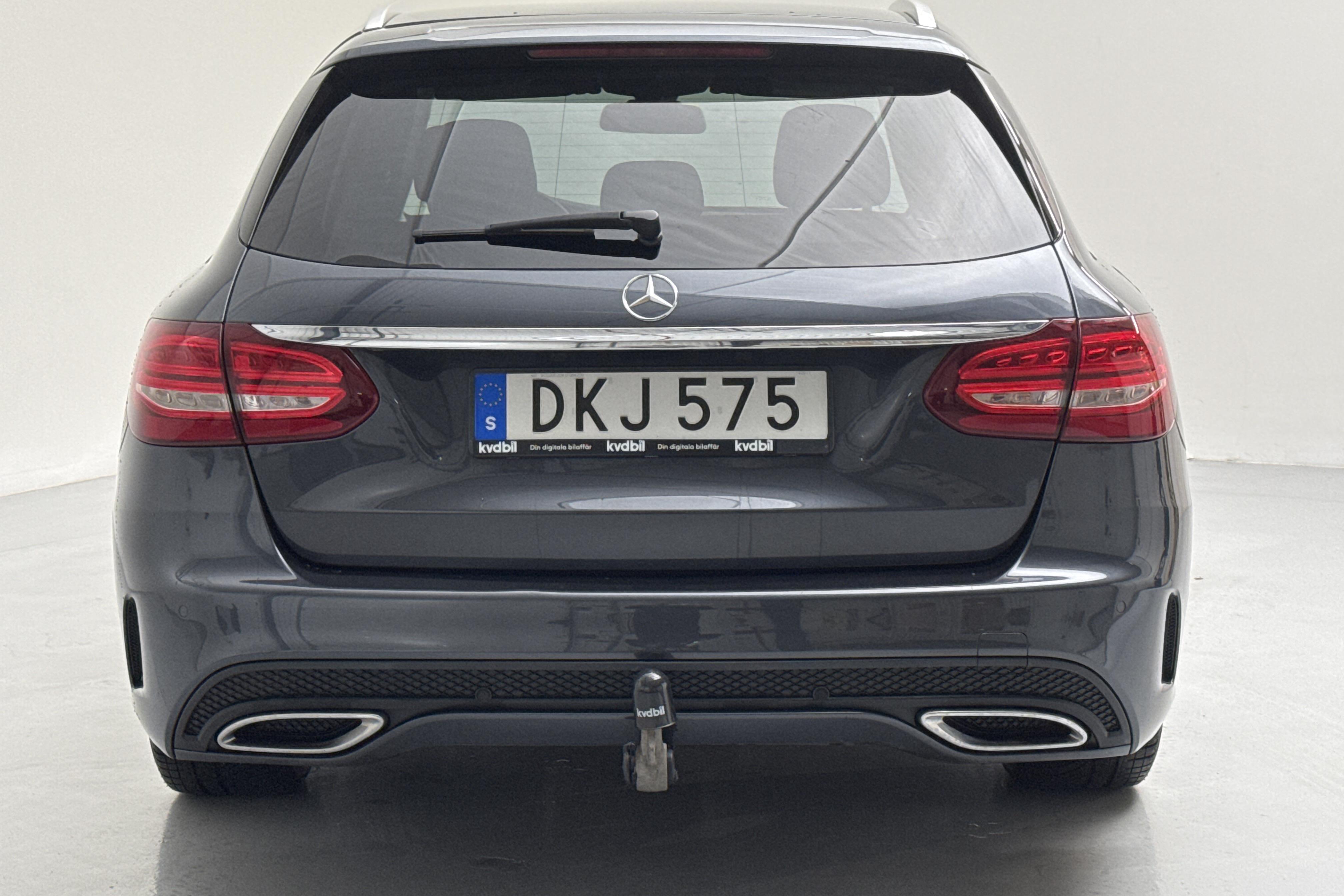 Mercedes C 220 BlueTEC Kombi S205 (170hk) - 120 520 km - Automatic - Dark Grey - 2015