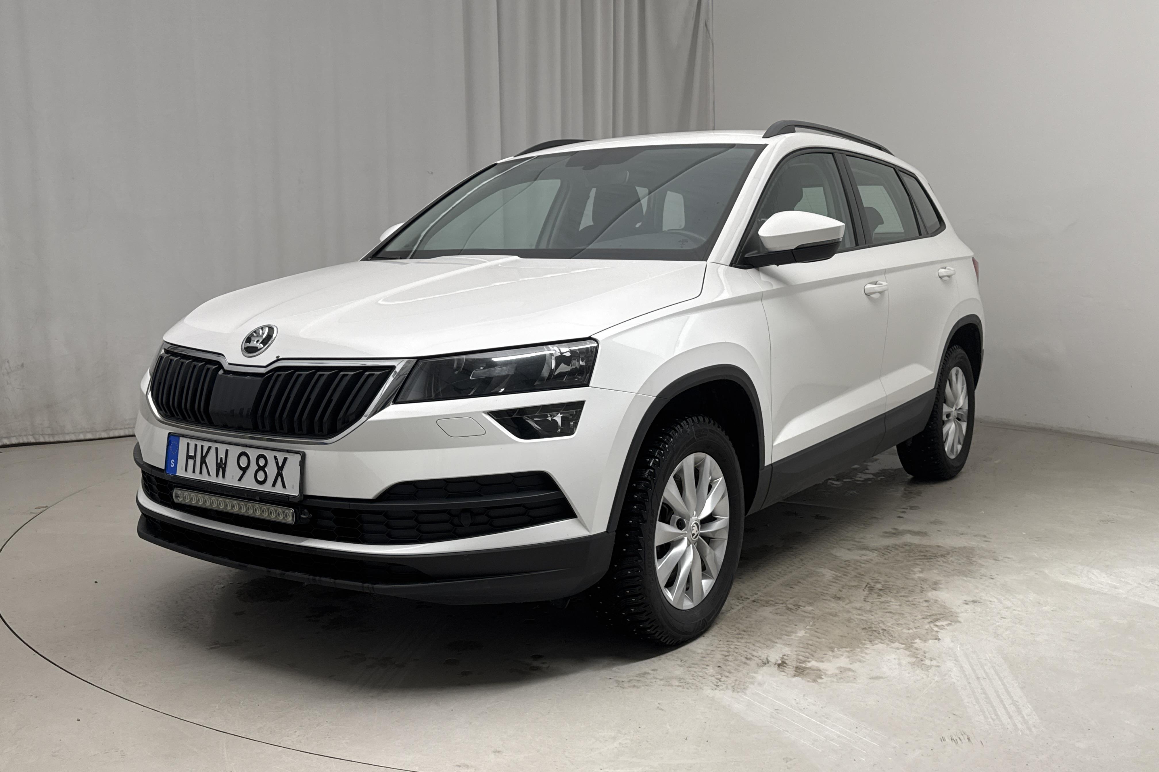 Skoda Karoq 2.0 TDI 4X4 (150hk) - 111 320 km - Manualna - biały - 2019