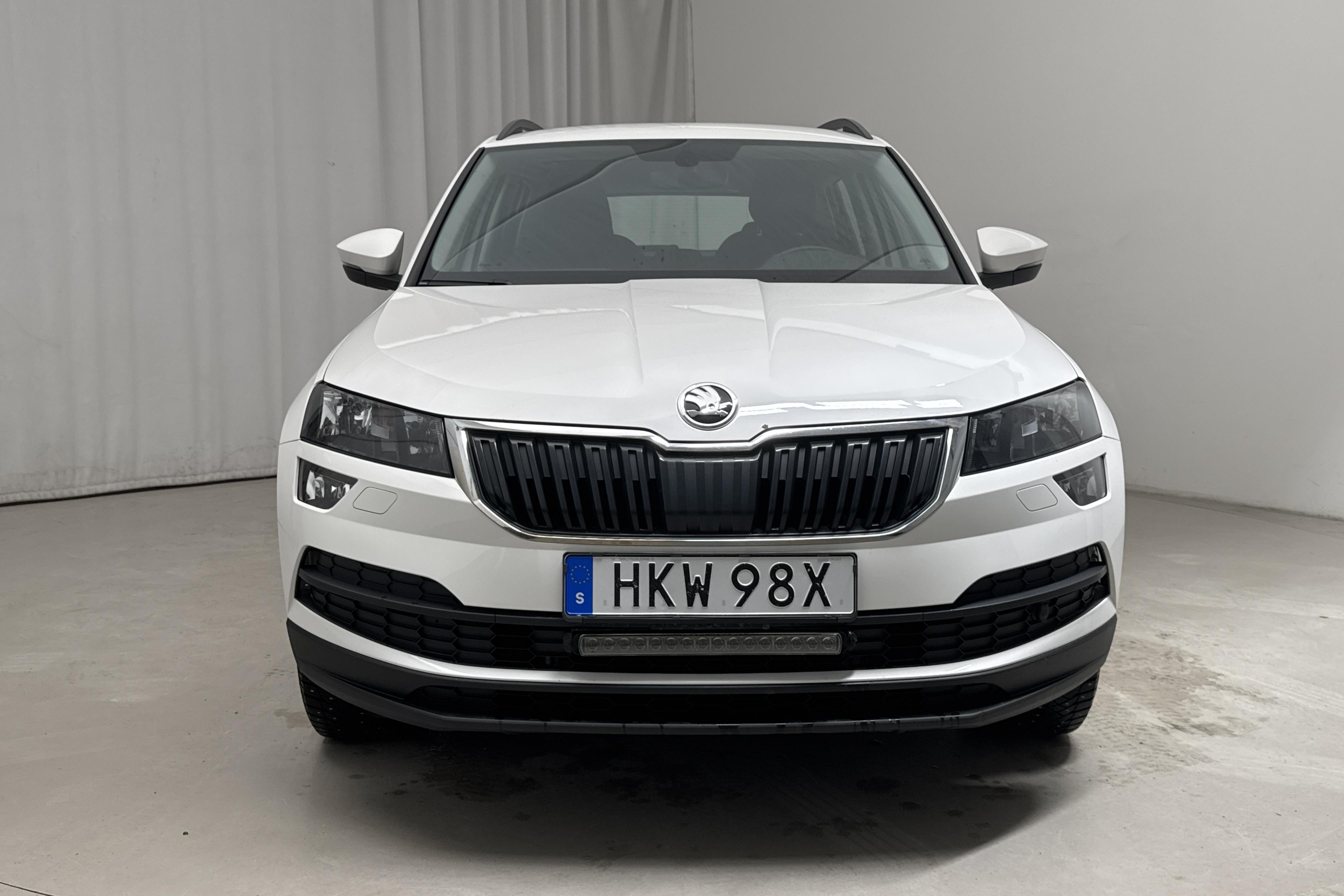 Skoda Karoq 2.0 TDI 4X4 (150hk) - 111 320 km - Manualna - biały - 2019