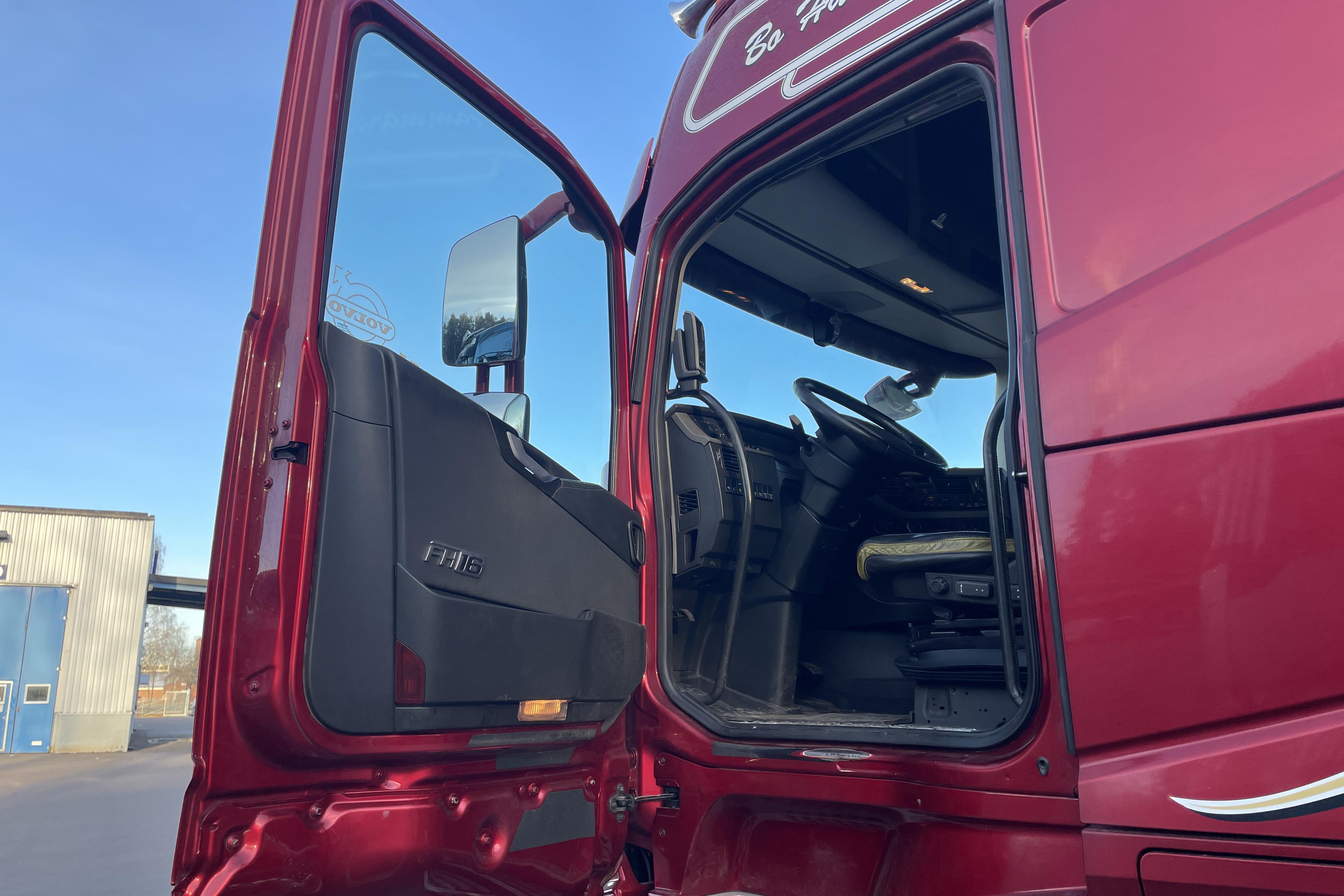 Volvo FH16 750 - 1 077 578 km - Automaatne - 2017