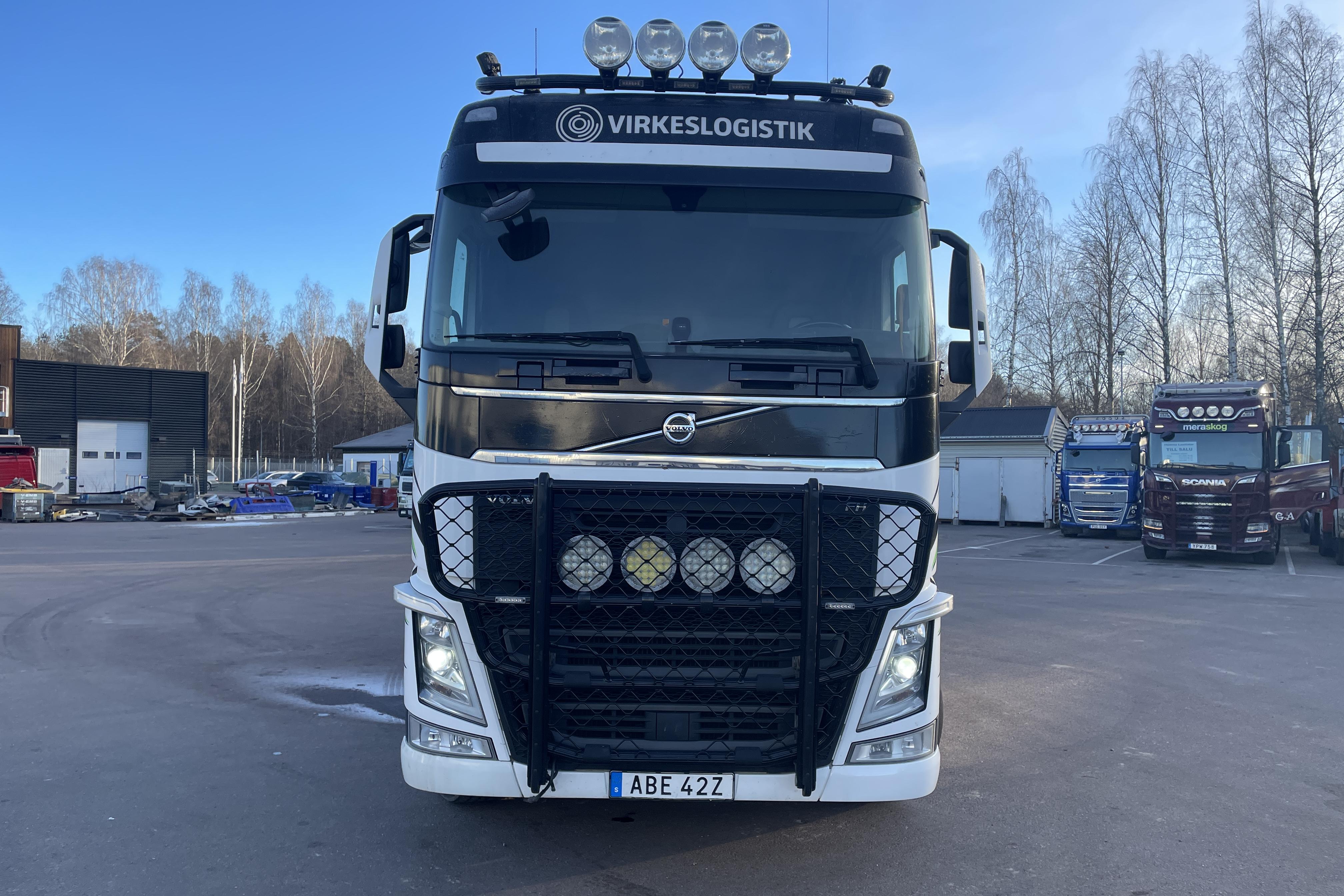 Volvo FH13 540 - 466 837 km - Automat - vit - 2019