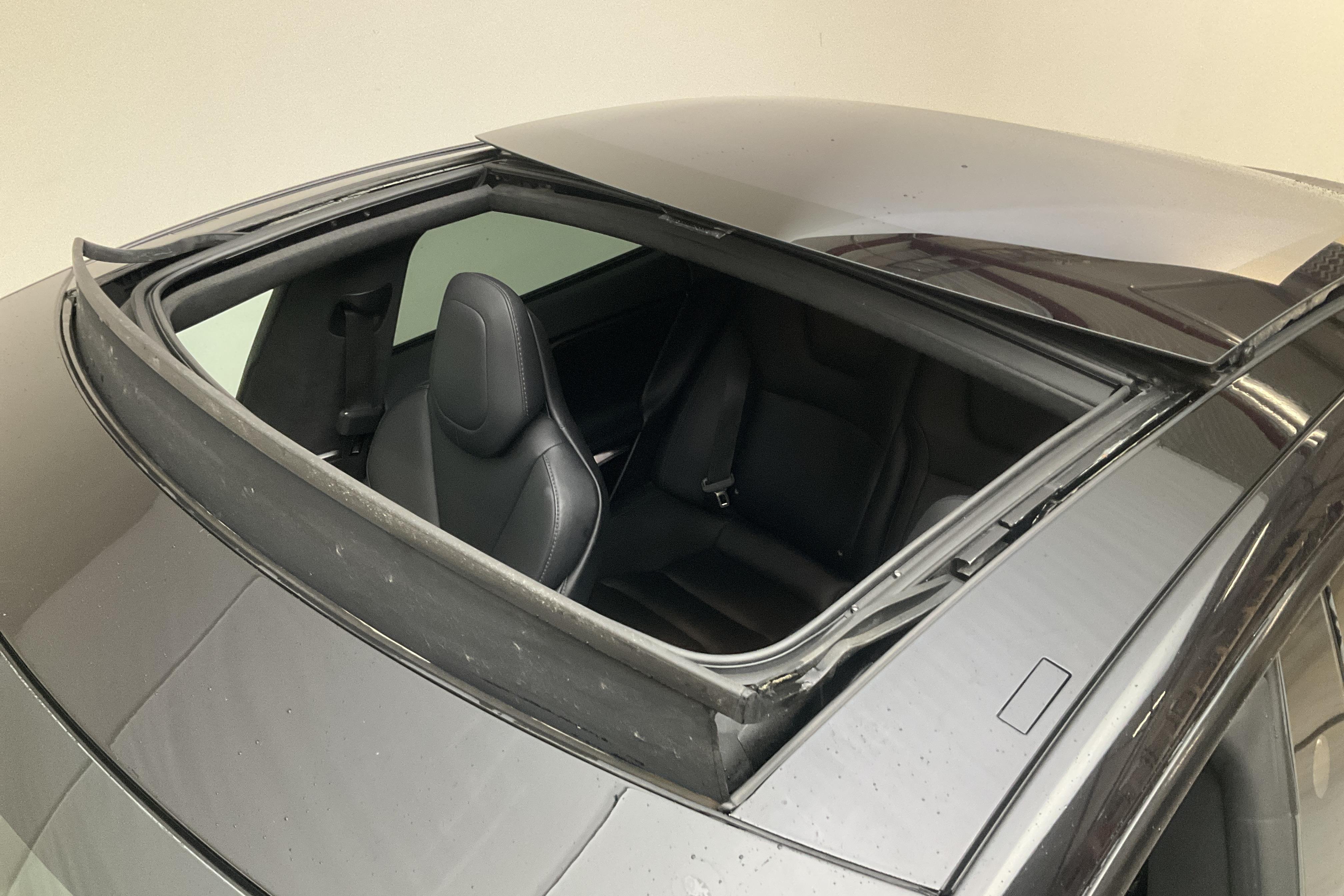 Tesla Model S 100D - 139 200 km - Automatic - black - 2018