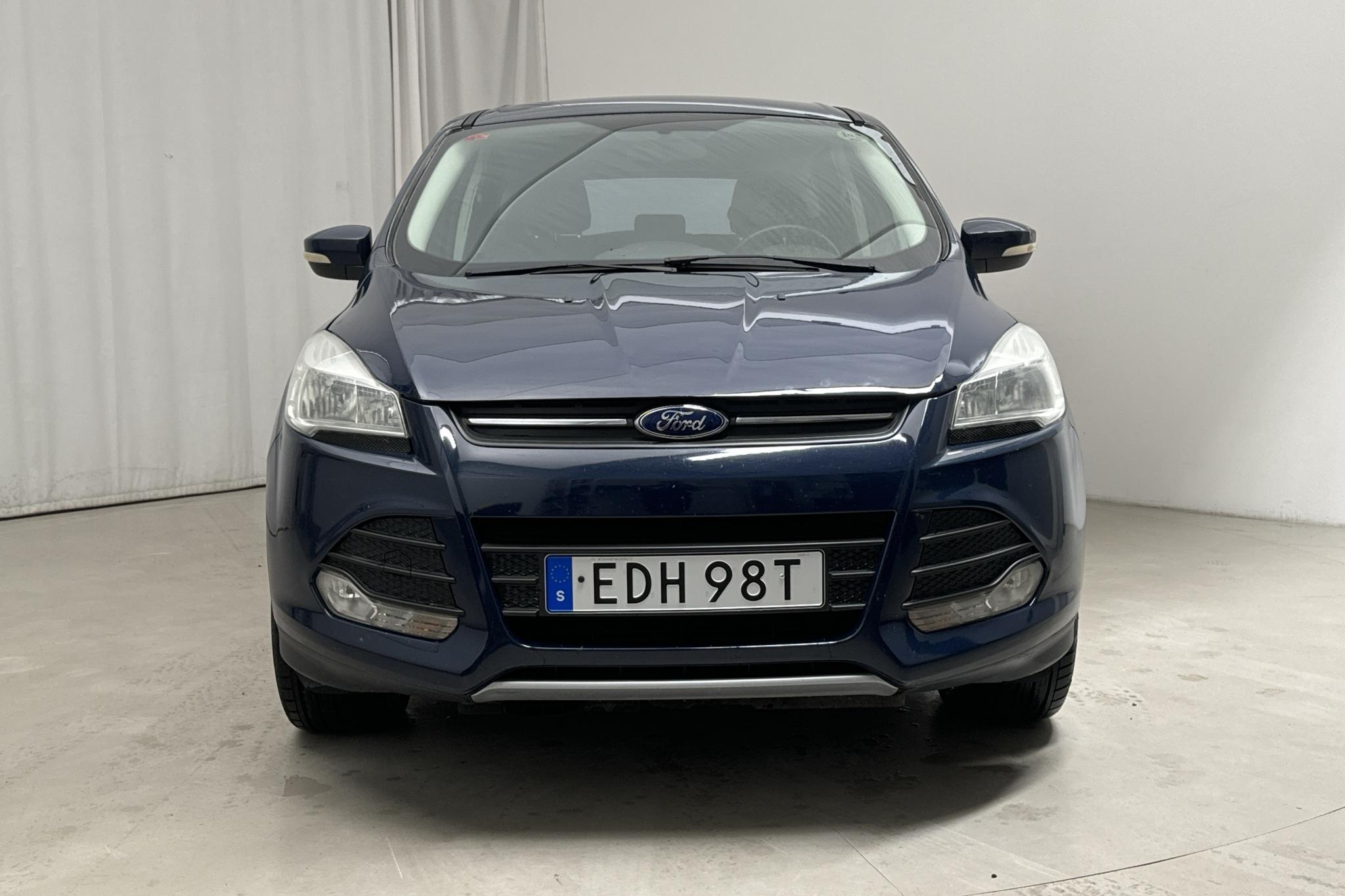 Ford Kuga 2.0 TDCi 2WD (140hk) - 67 480 km - Käsitsi - Dark Blue - 2014