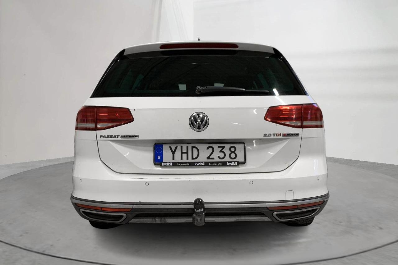 VW Passat Alltrack 2.0 TDI 4MOTION (190hk) - 24 447 mil - Automat - vit - 2017