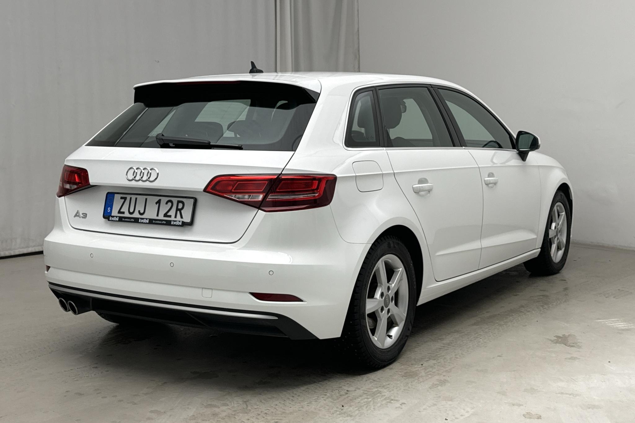 Audi A3 Sportback 35 TFSI (150hk) - 45 110 km - Manual - white - 2020