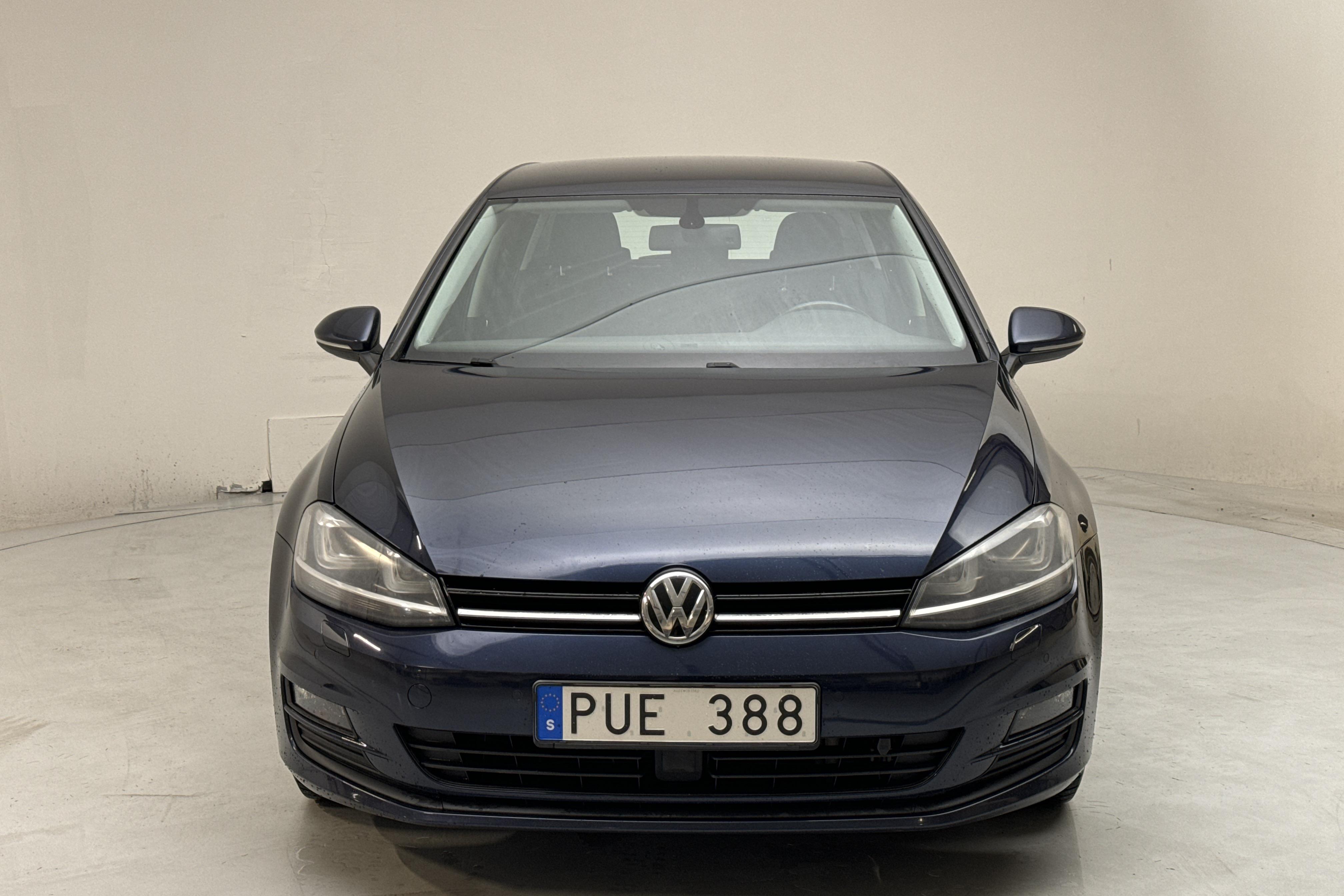 VW Golf VII 1.2 TSI 5dr (105hk) - 130 760 km - Käsitsi - Dark Blue - 2014