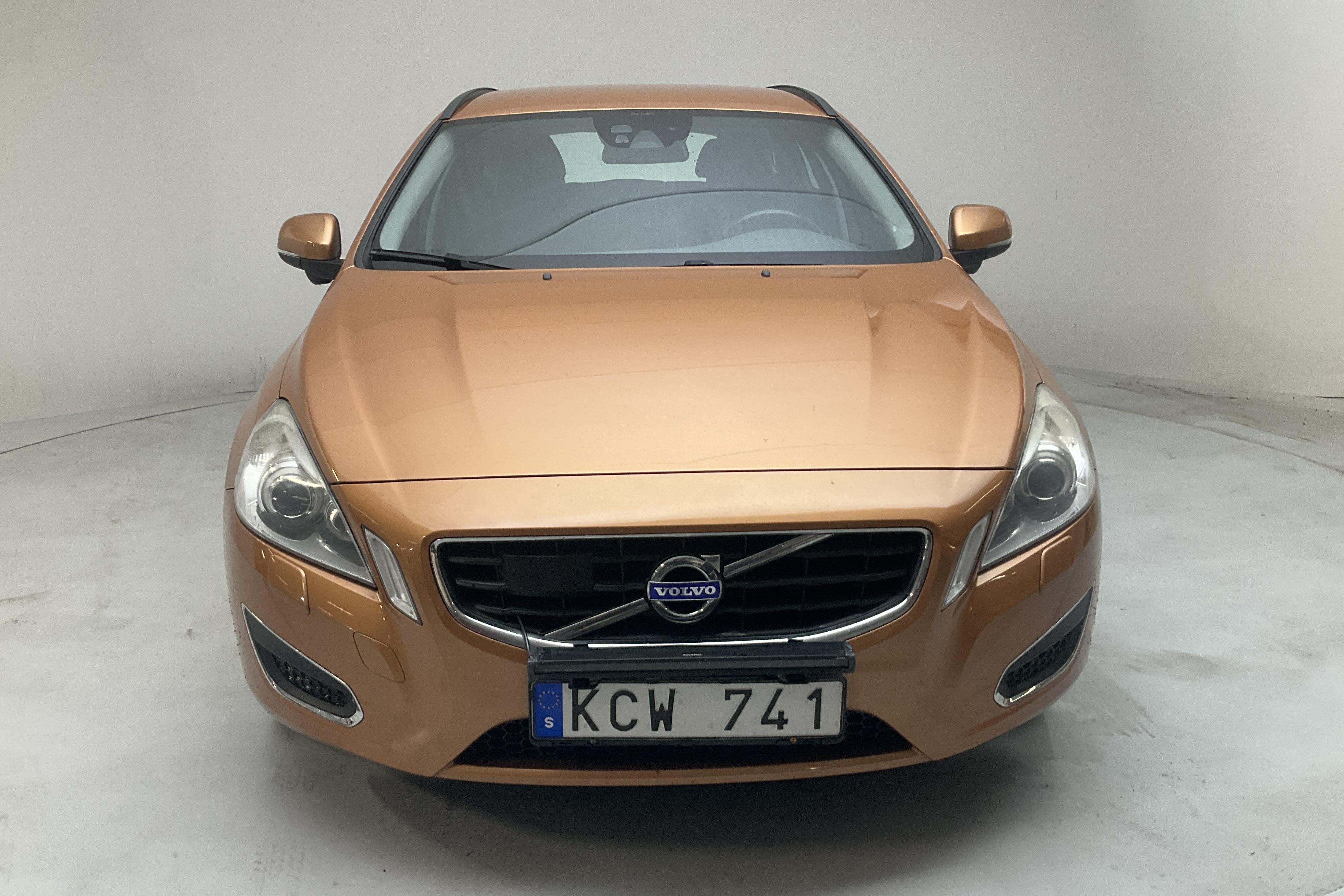 Volvo V60 D3 (163hk) - 25 037 mil - Automat - brun - 2011