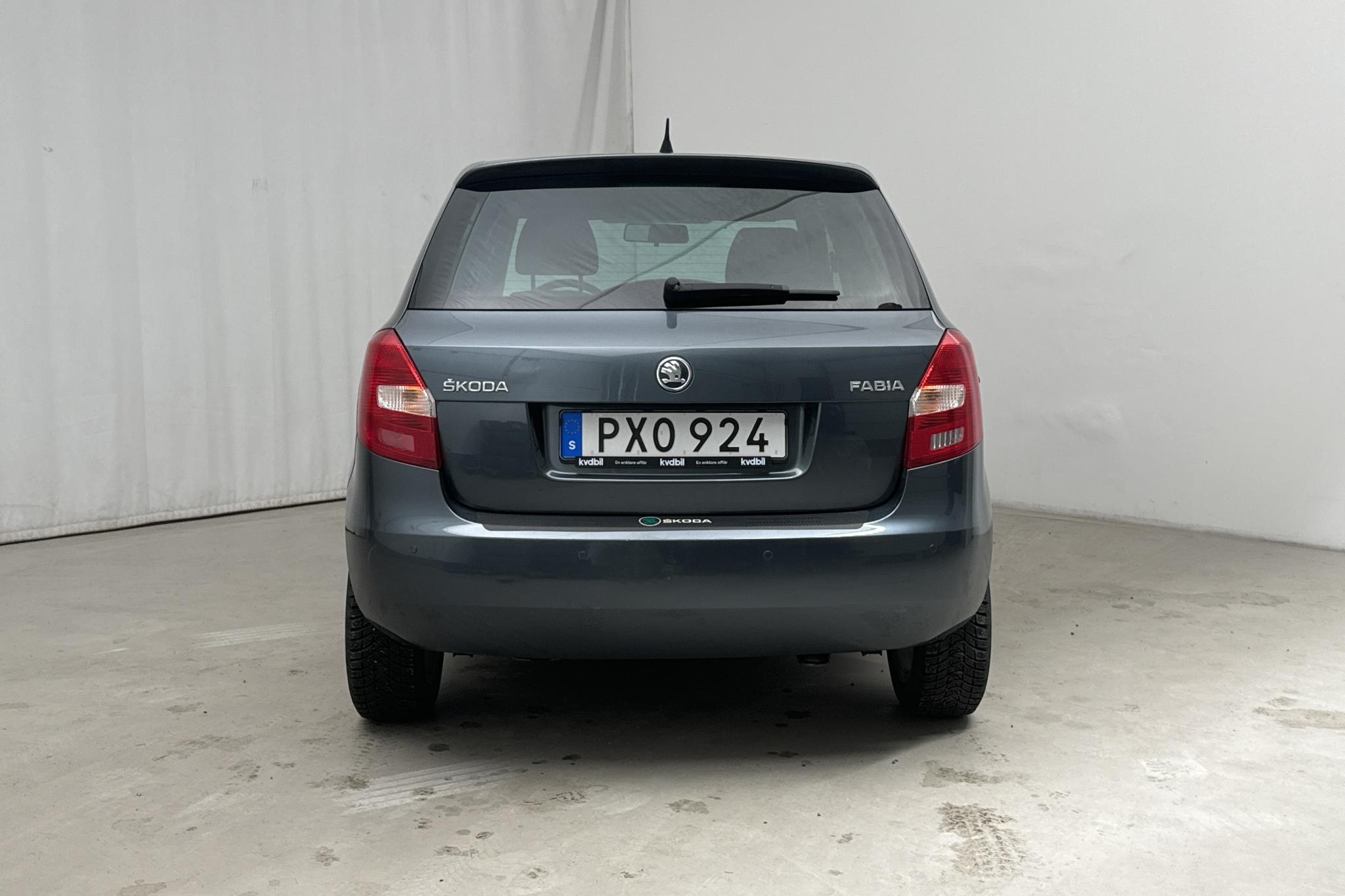 Skoda Fabia 1.2 TSI (86hk) - 17 606 mil - Manuell - silver - 2014