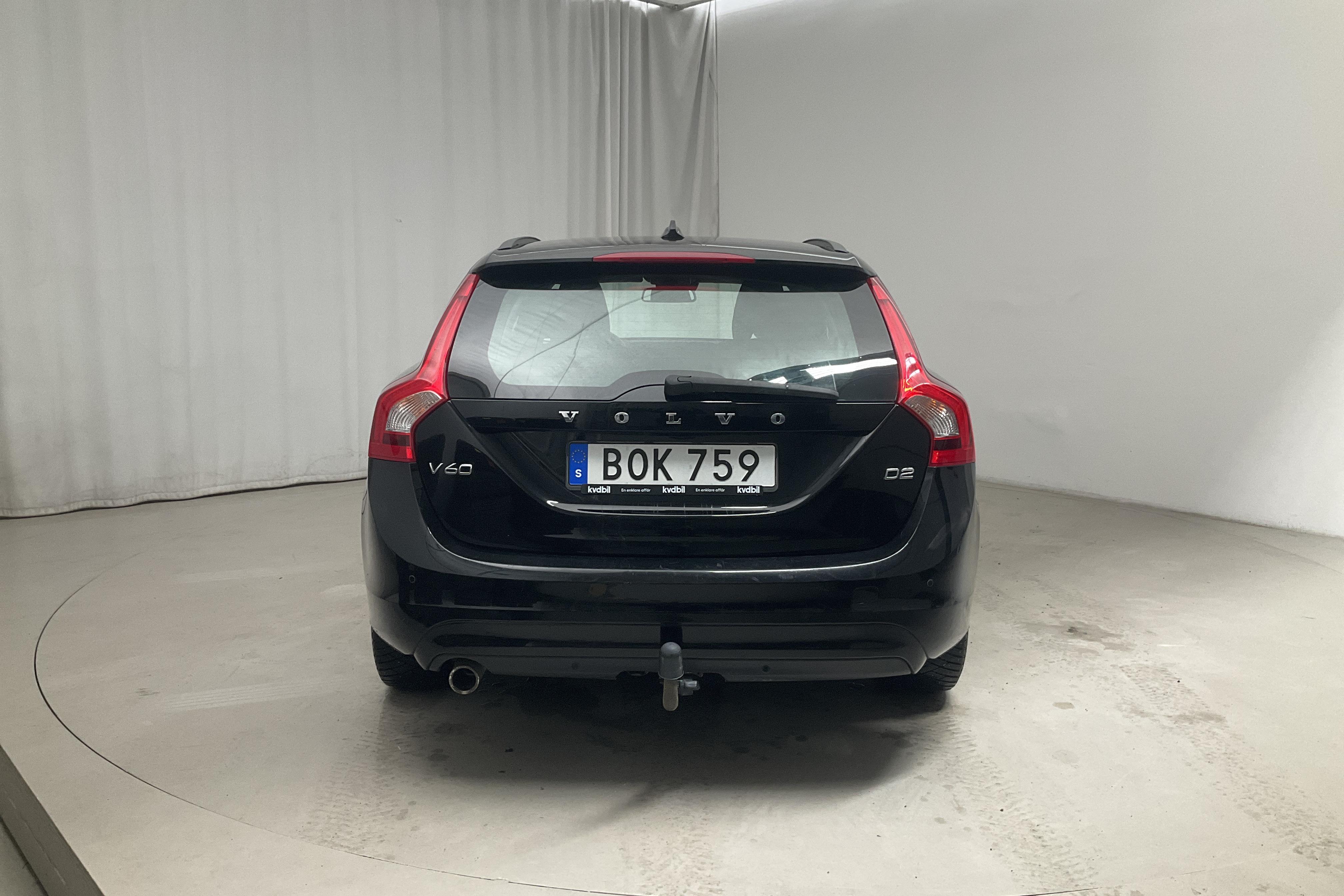 Volvo V60 D2 (115hk) - 162 470 km - Manual - black - 2014