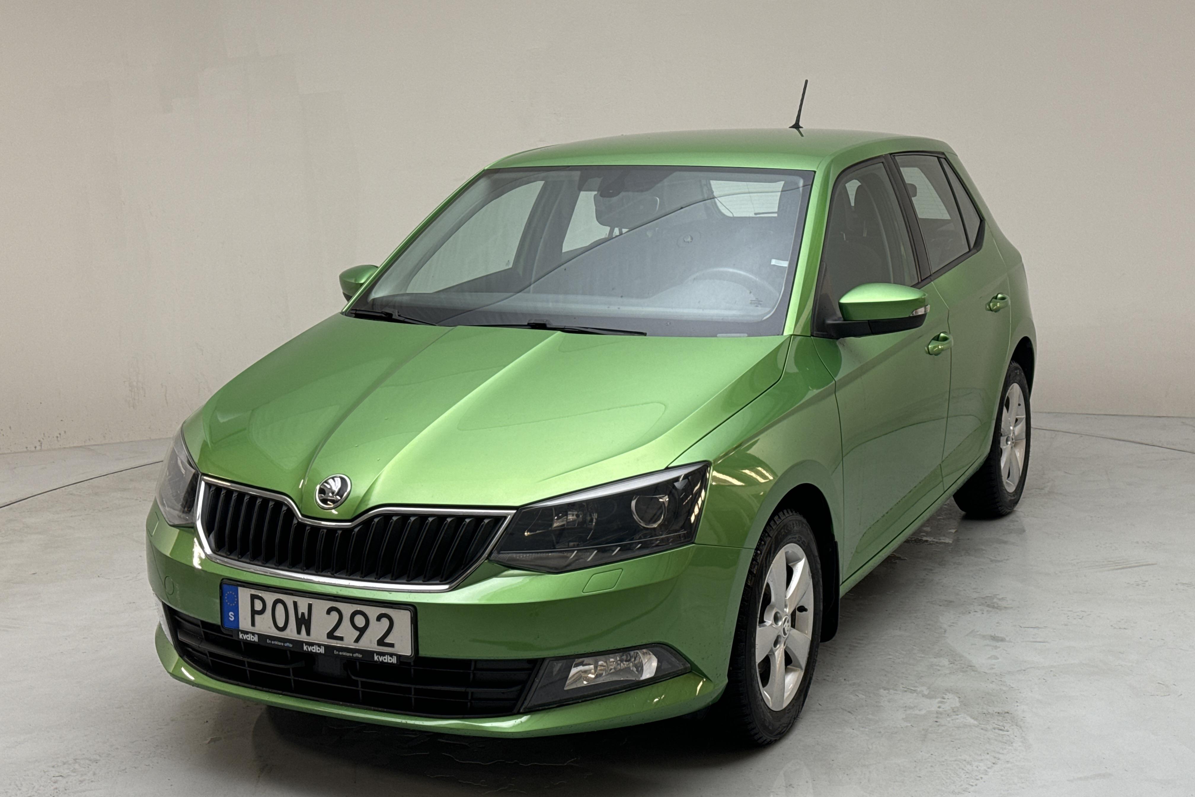 Skoda Fabia 1.2 TSI (90hk) - 2 826 mil - Manuell - grön - 2016