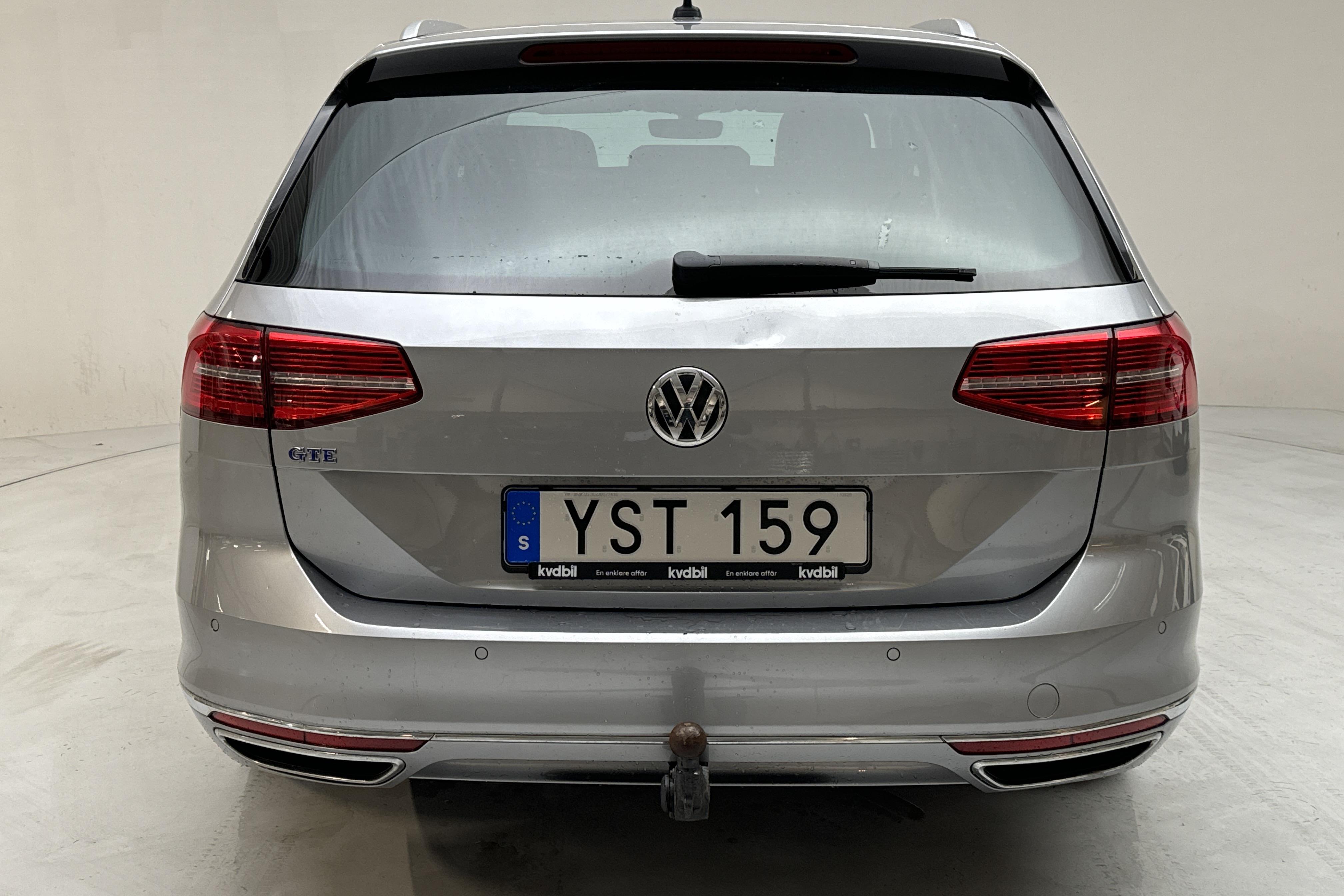 VW Passat 1.4 Plug-in-Hybrid Sportscombi (218hk) - 12 306 mil - Automat - silver - 2018