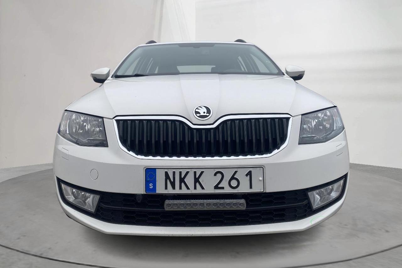 Skoda Octavia III 1.4 G-TEC Combi (110hk) - 12 144 mil - Manuell - vit - 2015