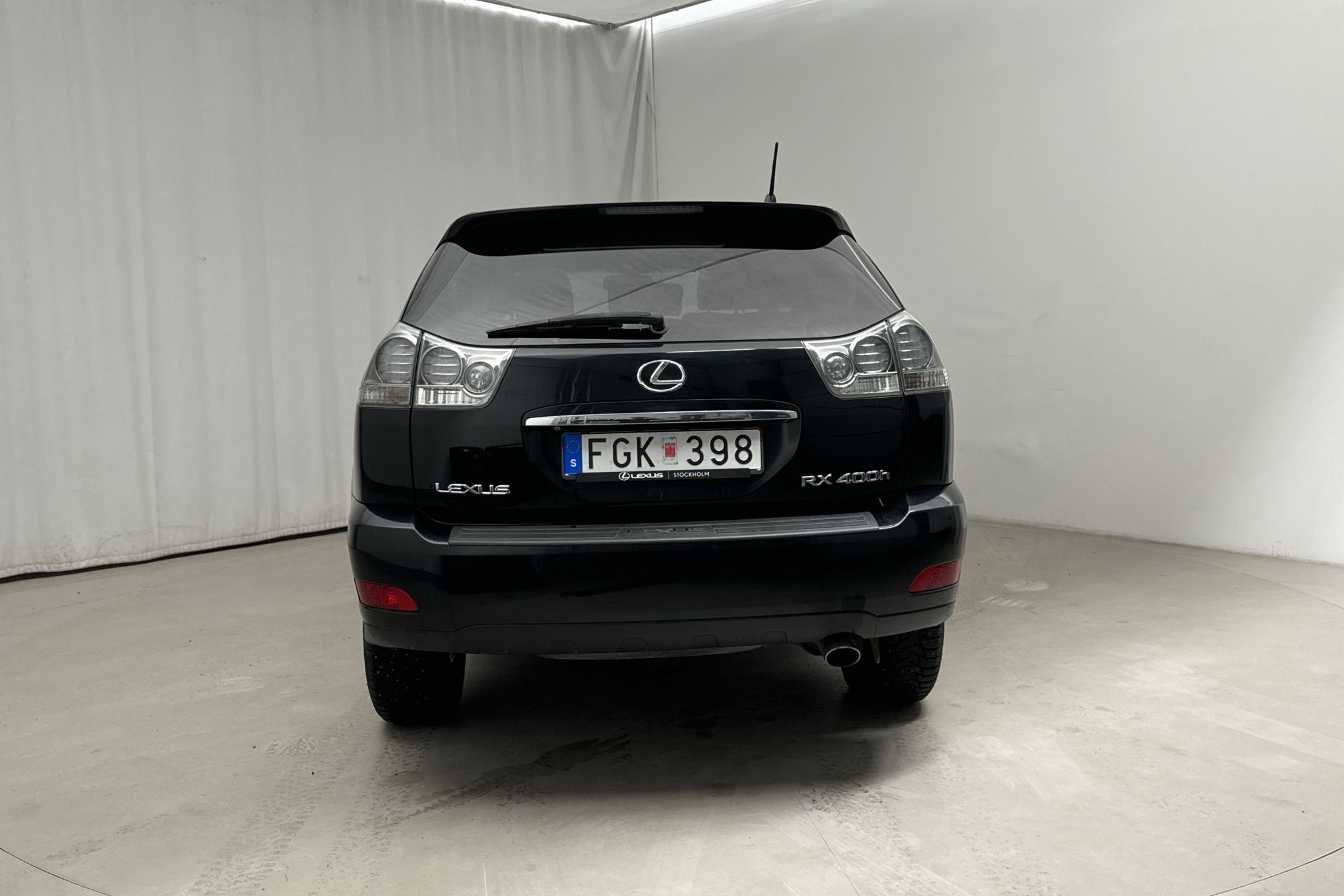 Lexus RX 400h (211hk) - 15 978 mil - Automat - svart - 2005