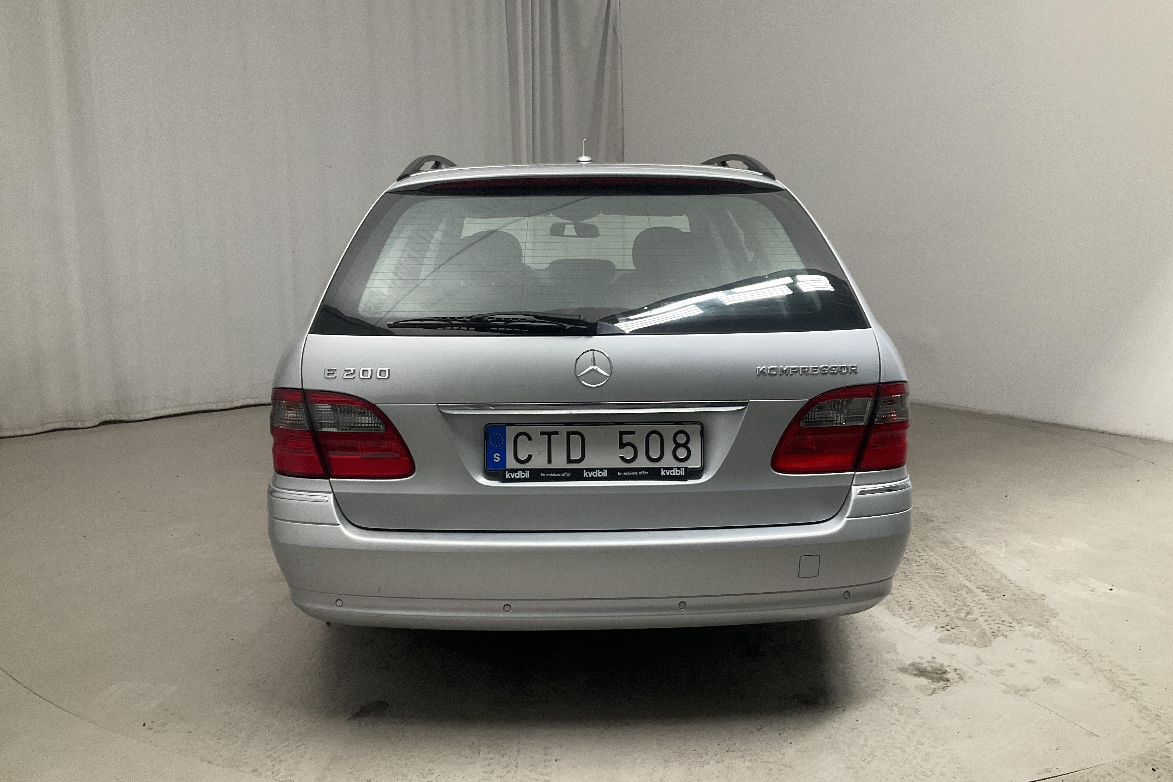 Mercedes E 200 Kompressor Kombi W211 (184hk) - 133 760 km - Automatic - silver - 2008