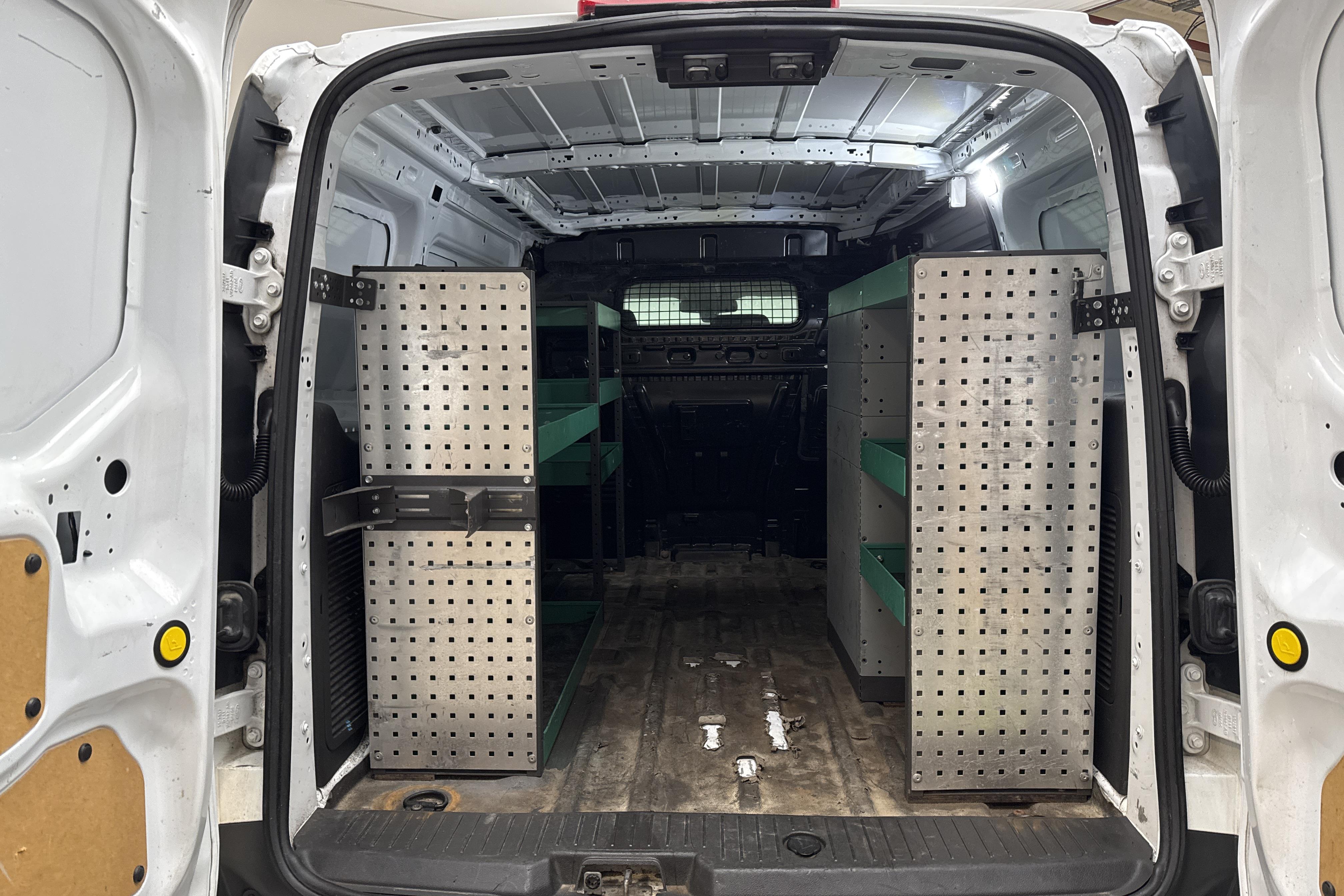 Ford Transit Connect 1.5 TDCi (100hk) - 160 170 km - Manuaalinen - valkoinen - 2018