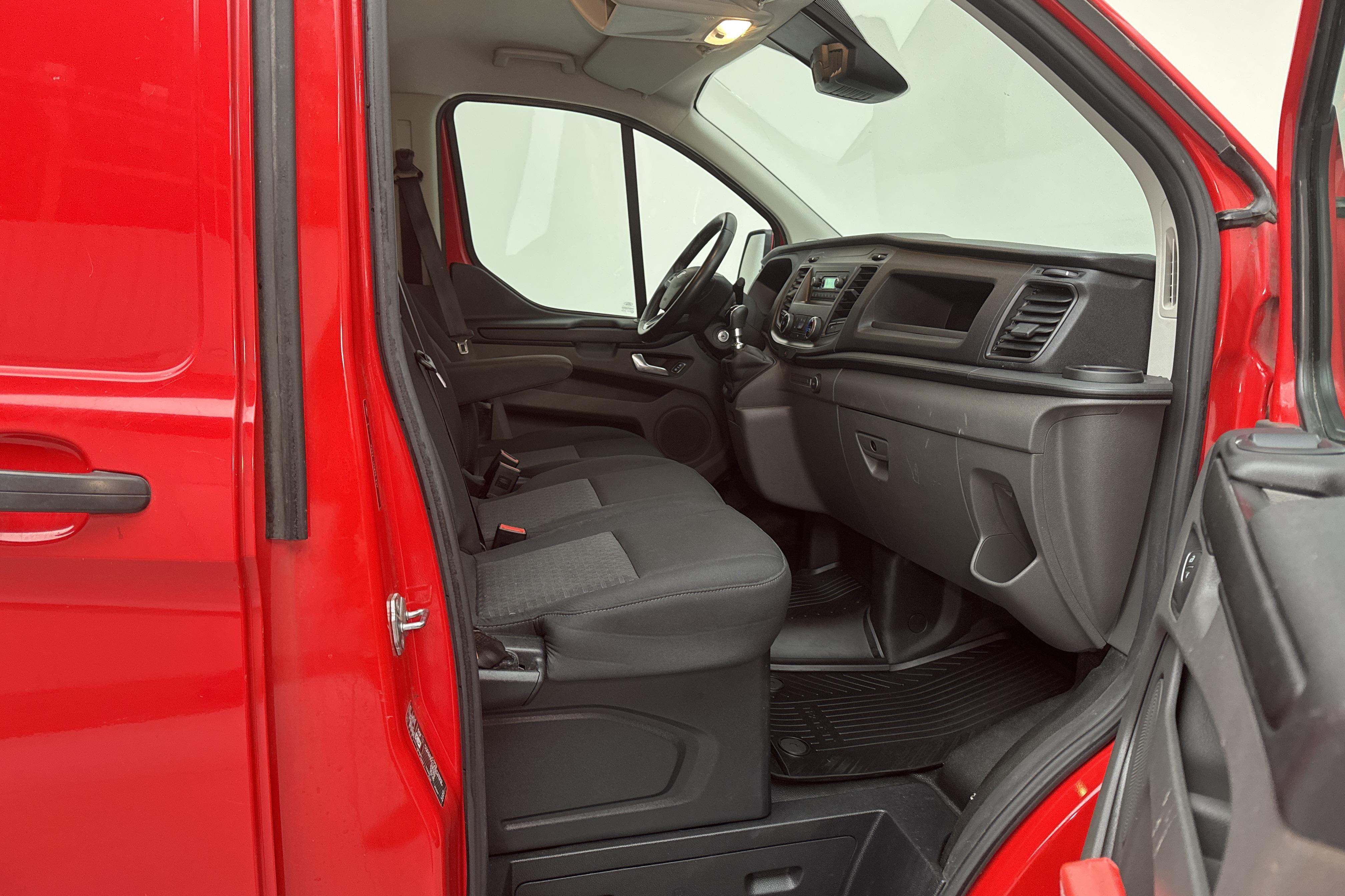 Ford Transit Custom 280 (105hk) - 94 980 km - Manual - red - 2020