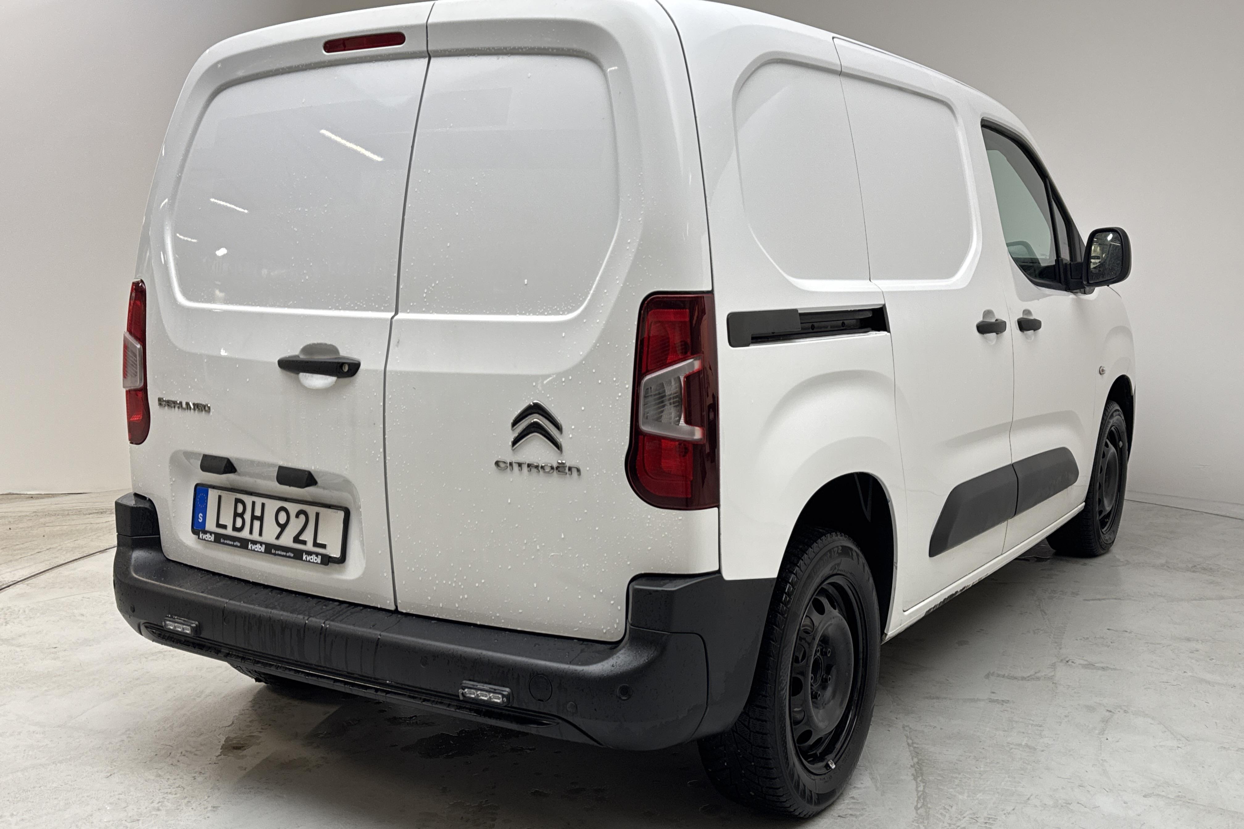 Citroen Berlingo 1.5 BlueHDi Skåp (130hk) - 60 930 km - Automaatne - valge - 2021