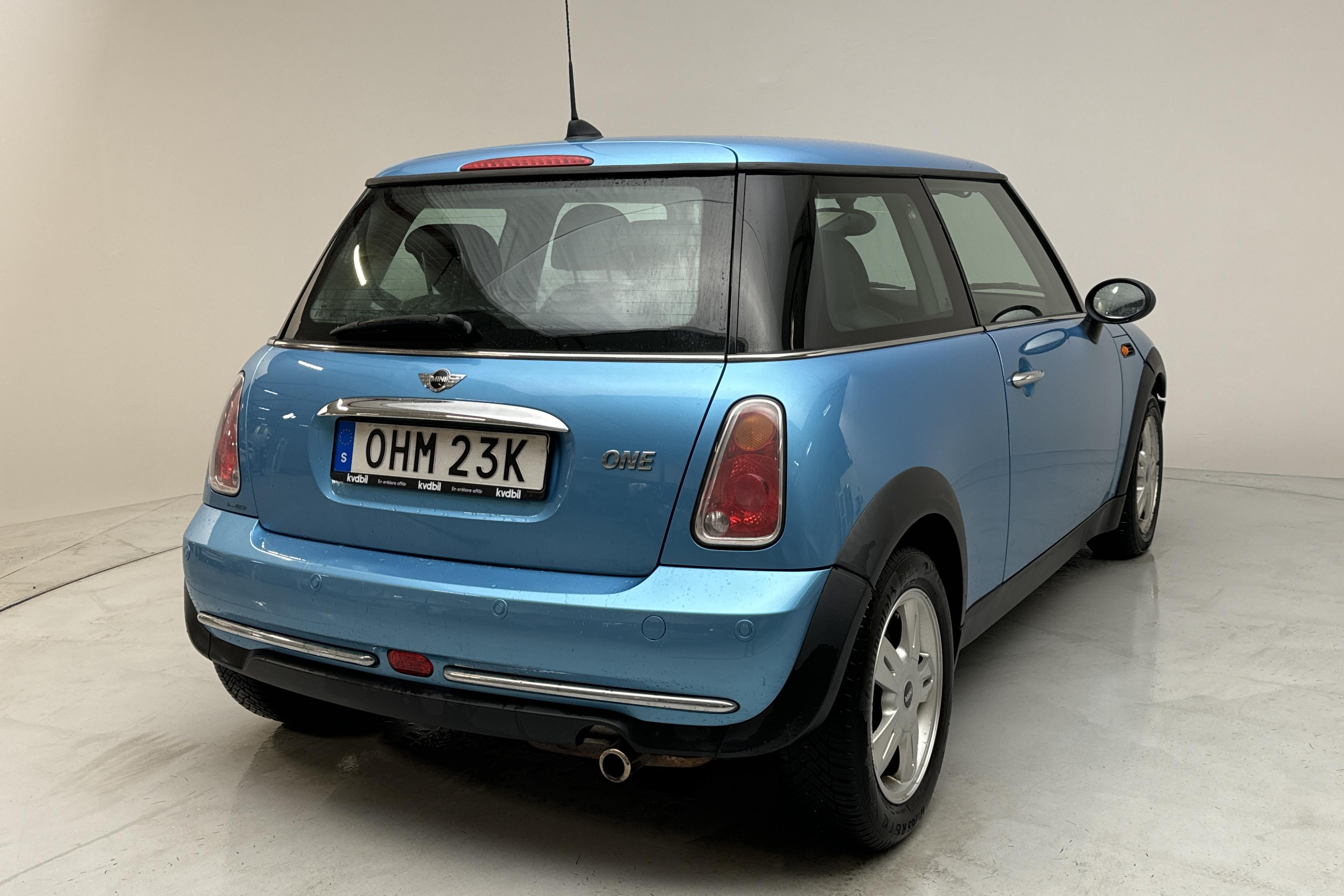 MINI One (90hk) - 69 890 km - Automatyczna - Light Blue - 2005