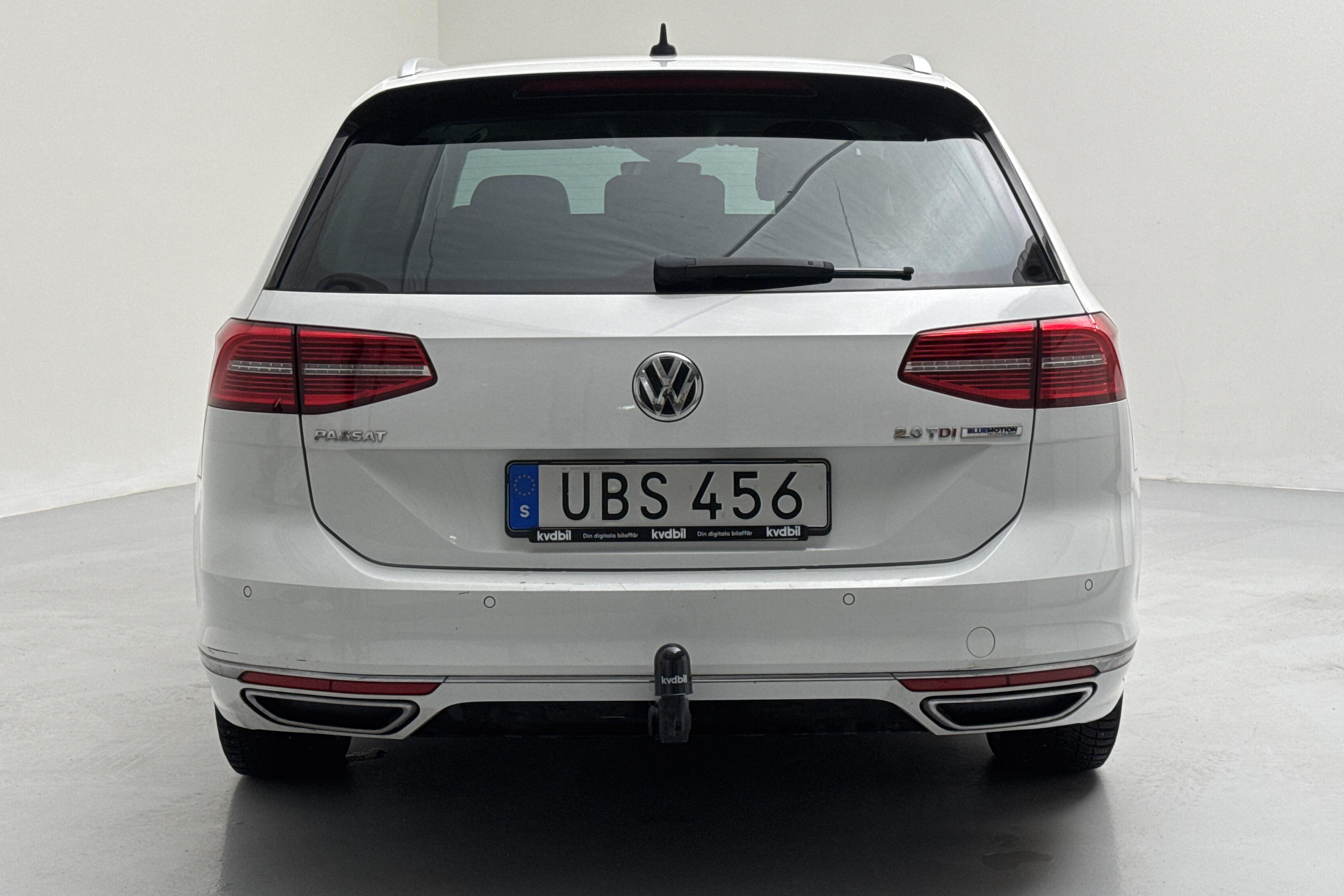 VW Passat 2.0 TDI Sportscombi (190hk) - 97 670 km - Automaattinen - valkoinen - 2017