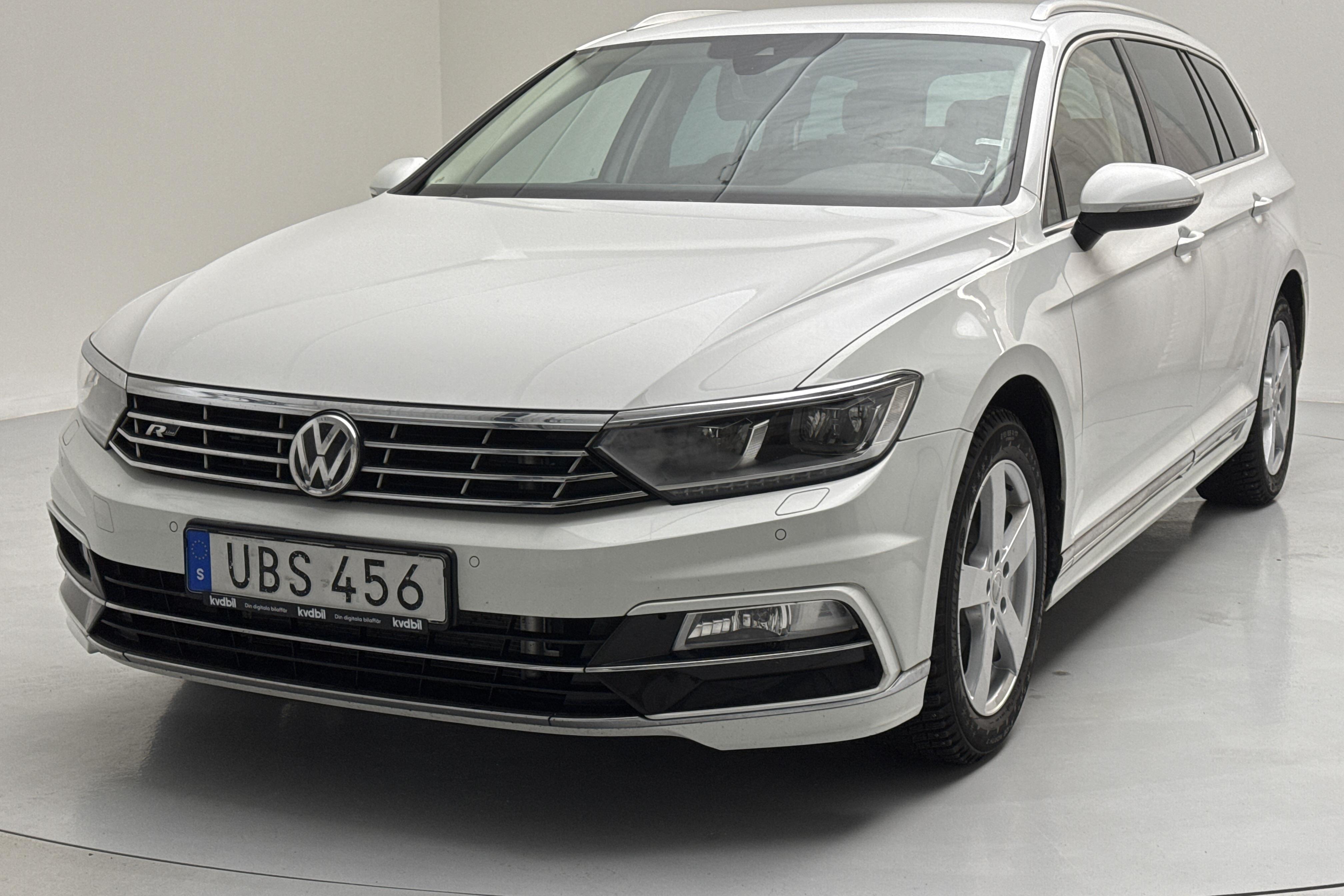 VW Passat 2.0 TDI Sportscombi (190hk) - 97 670 km - Automaattinen - valkoinen - 2017