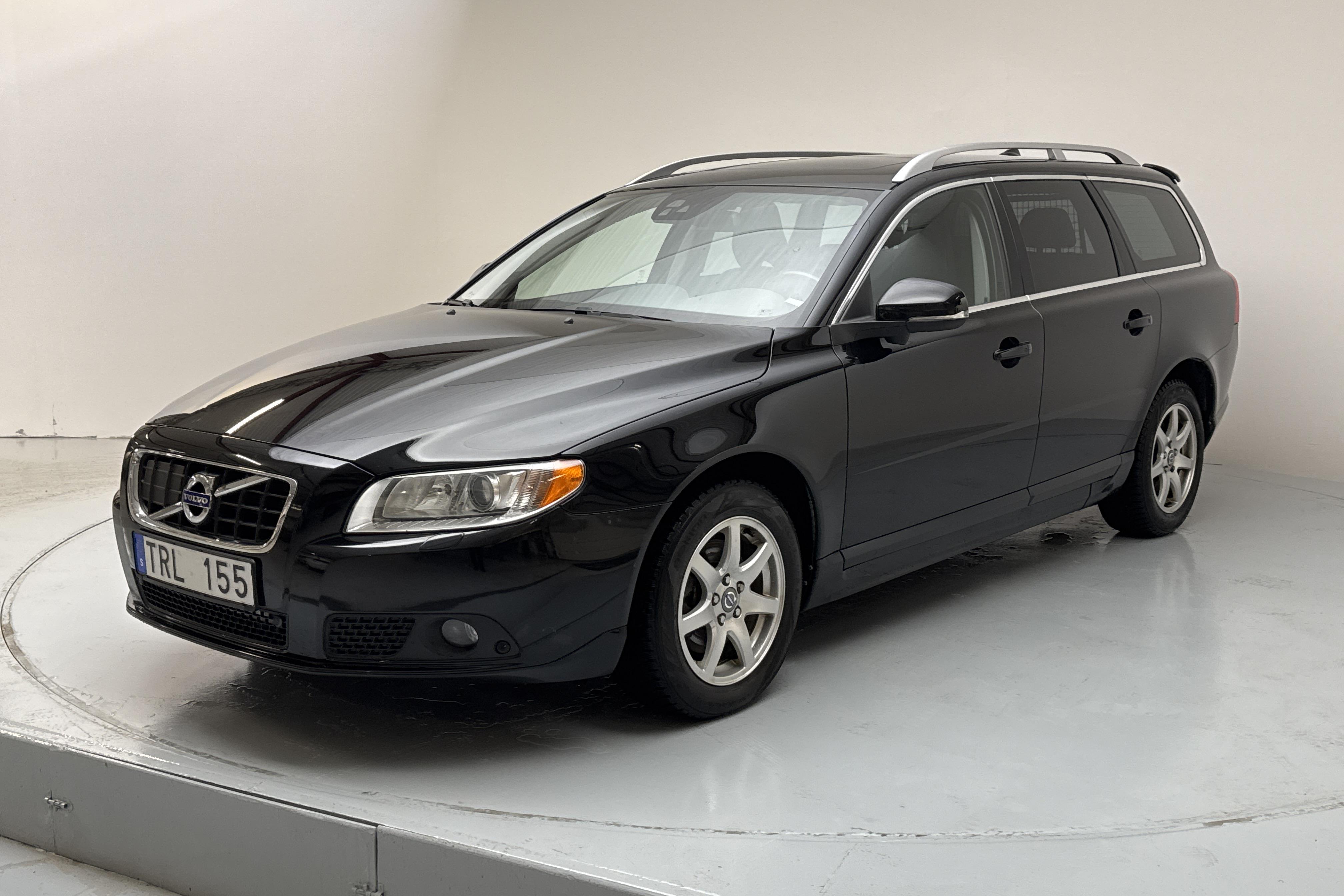 Volvo V70 II D4 (163hk) - 279 830 km - Manual - black - 2013