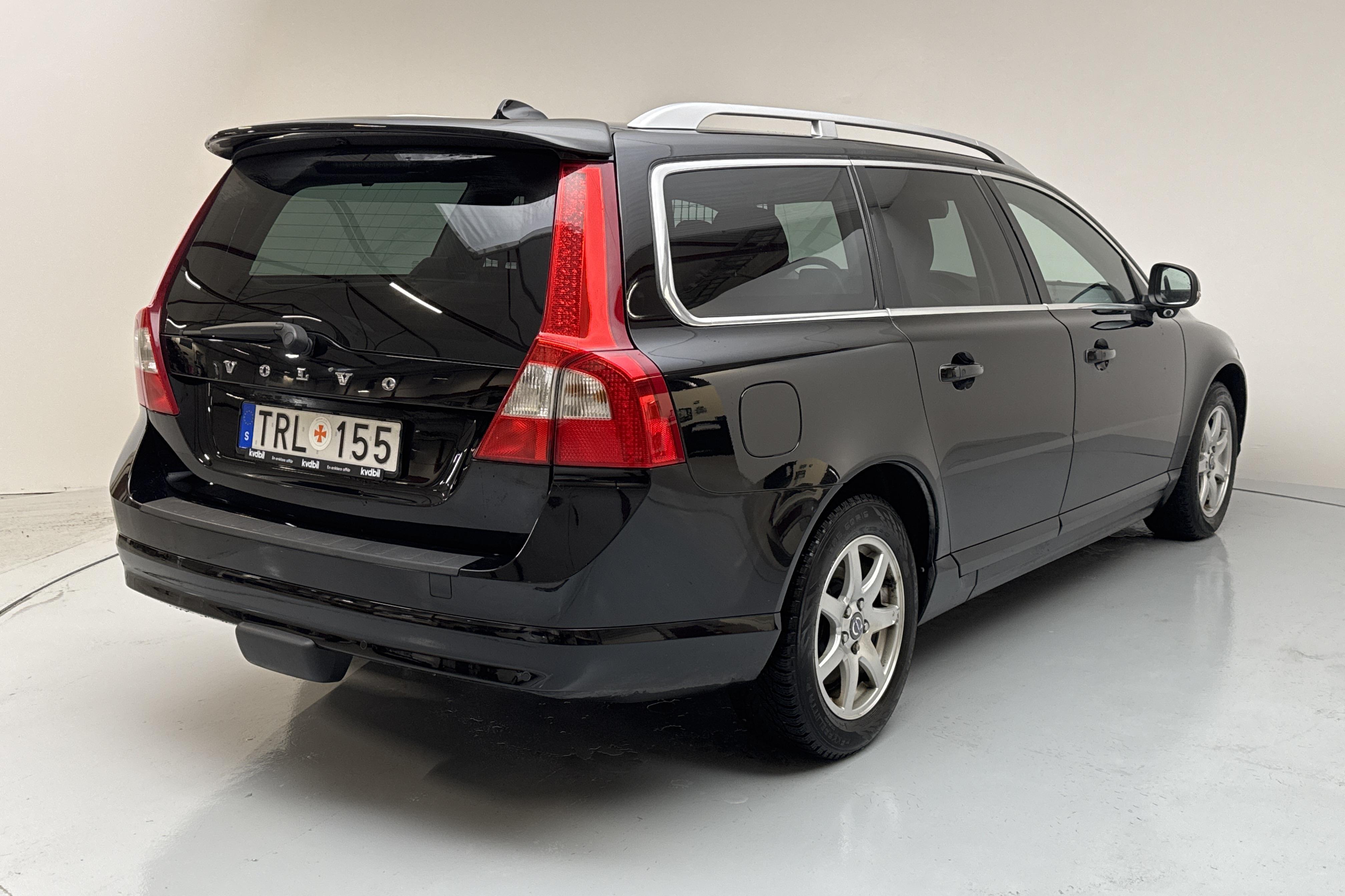 Volvo V70 II D4 (163hk) - 279 830 km - Manual - black - 2013