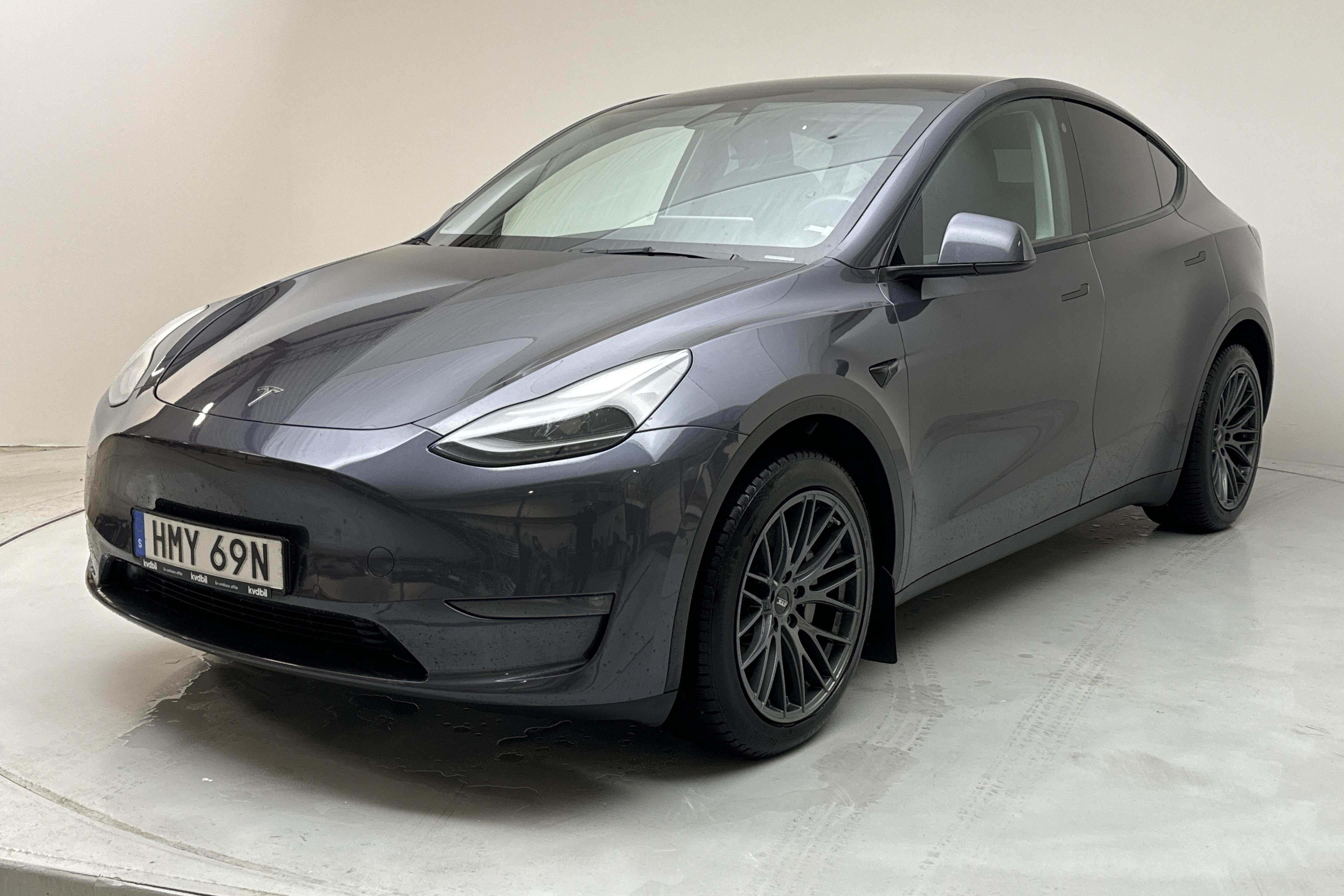 Tesla Model Y Long Range Dual Motor AWD - 6 080 mil - Automat - grå - 2022