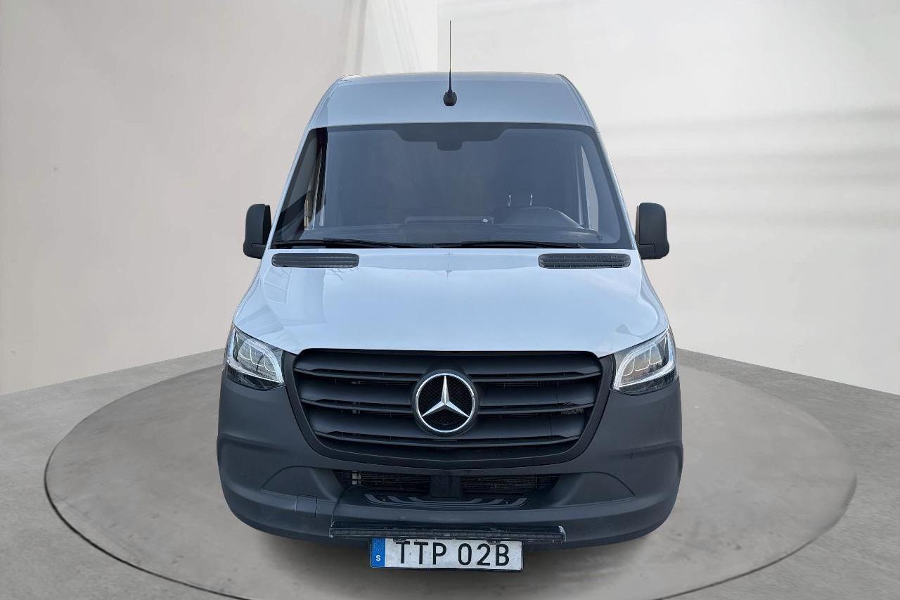 Mercedes Sprinter 211 CDI Skåp 2WD (114hk) - 61 560 km - Automatyczna - biały - 2023