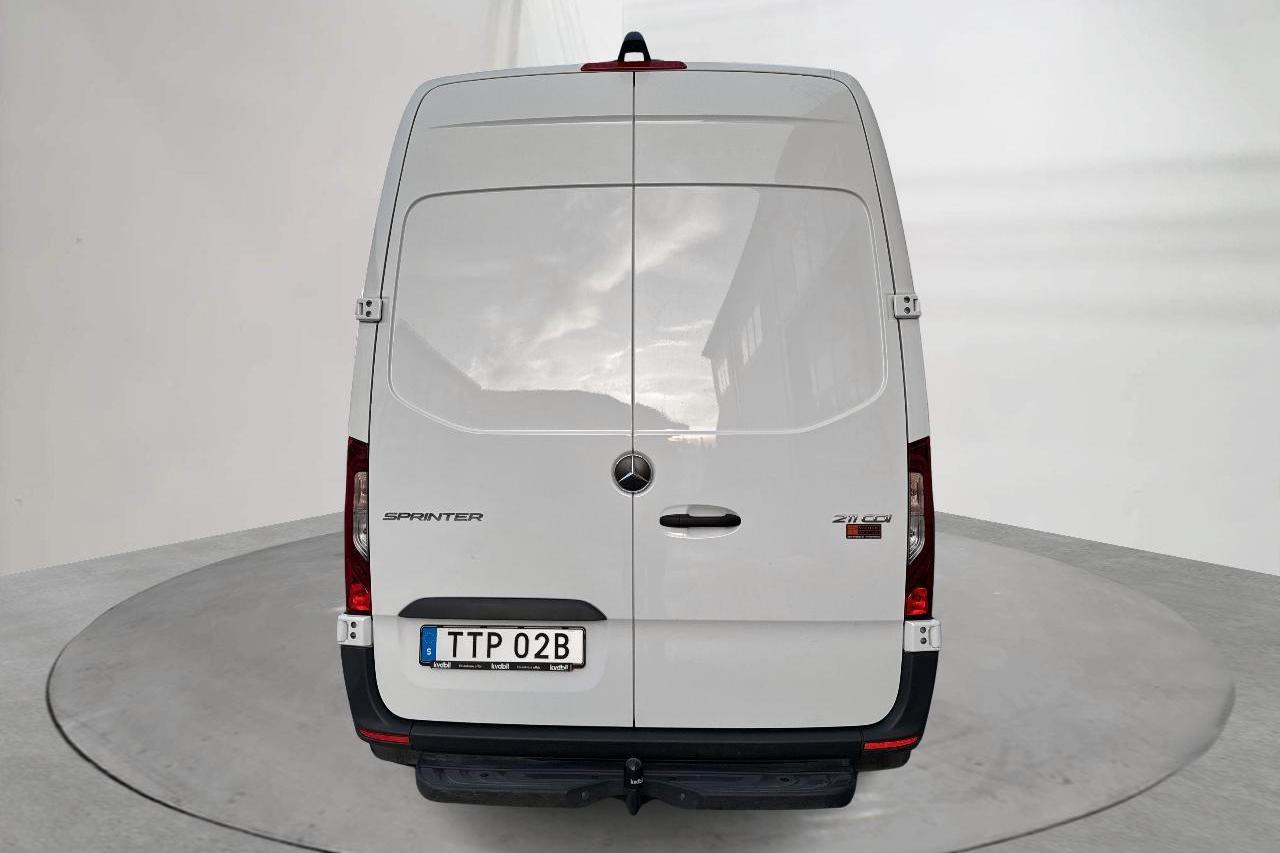 Mercedes Sprinter 211 CDI Skåp 2WD (114hk) - 61 560 km - Automatyczna - biały - 2023