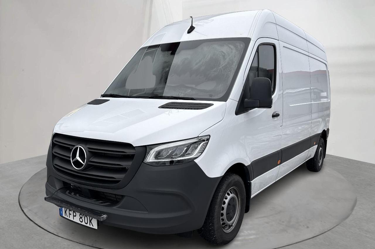 Mercedes Sprinter 211 CDI Skåp 2WD (114hk) - 7 310 km - Automatic - white - 2023