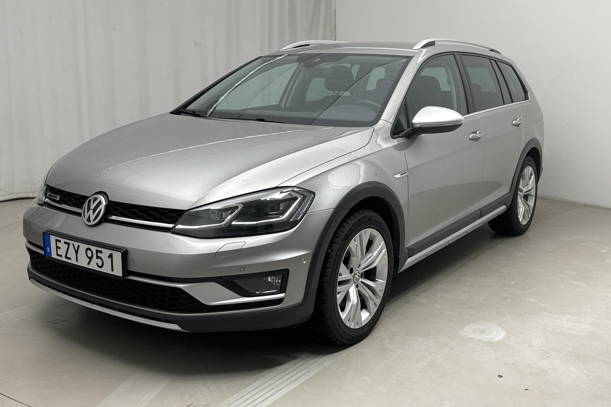 VW Golf Alltrack 2.0 TDI 4Motion (184hk) - 13 998 mil - Automat - silver - 2017