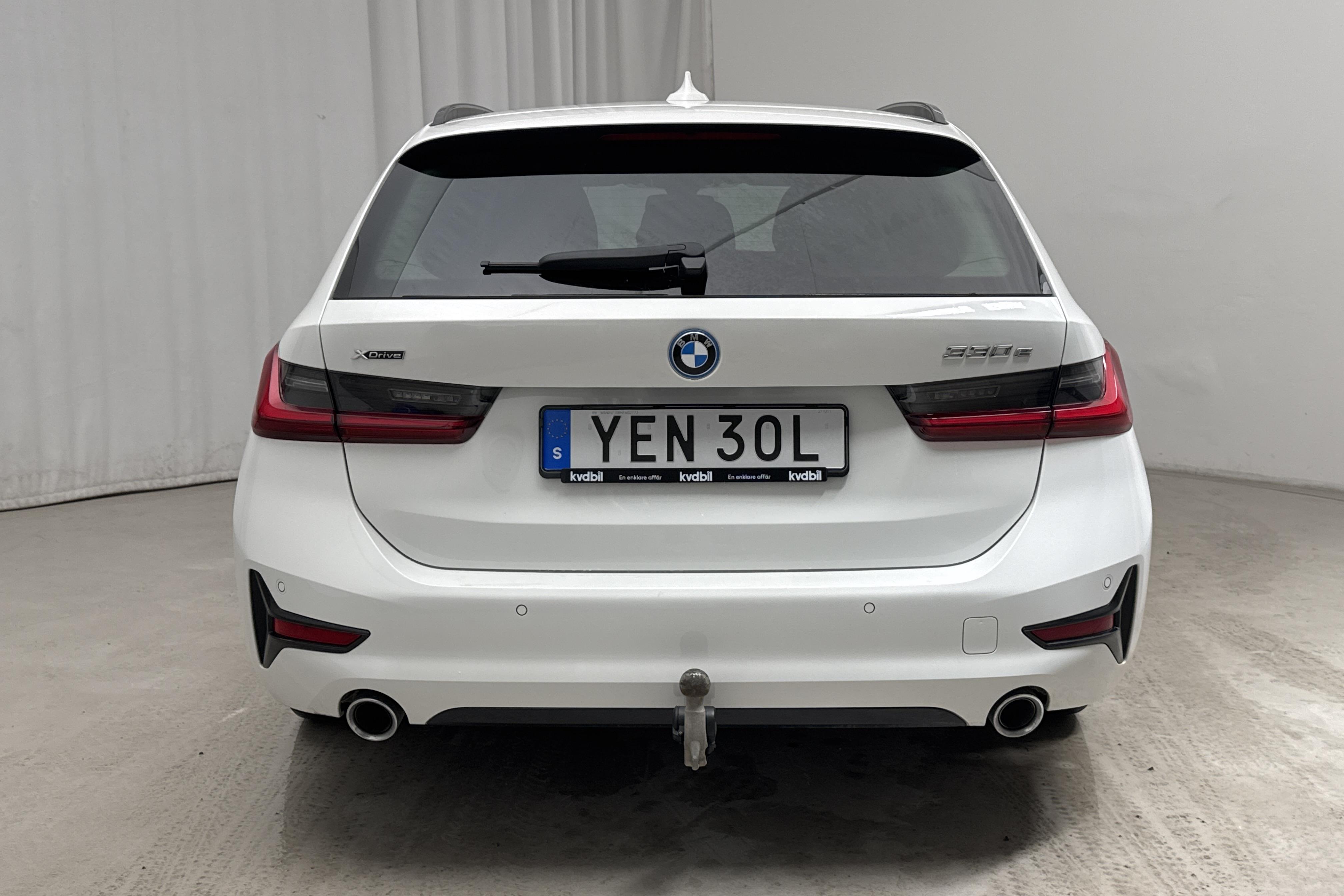 BMW 330e xDrive Touring, G21 (292hk) - 67 330 km - Automatic - white - 2022