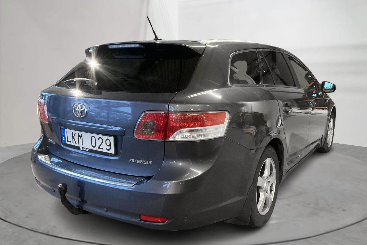 Toyota Avensis 2.0 Kombi (152hk) - 199 840 km - Automatyczna - Dark Blue - 2009