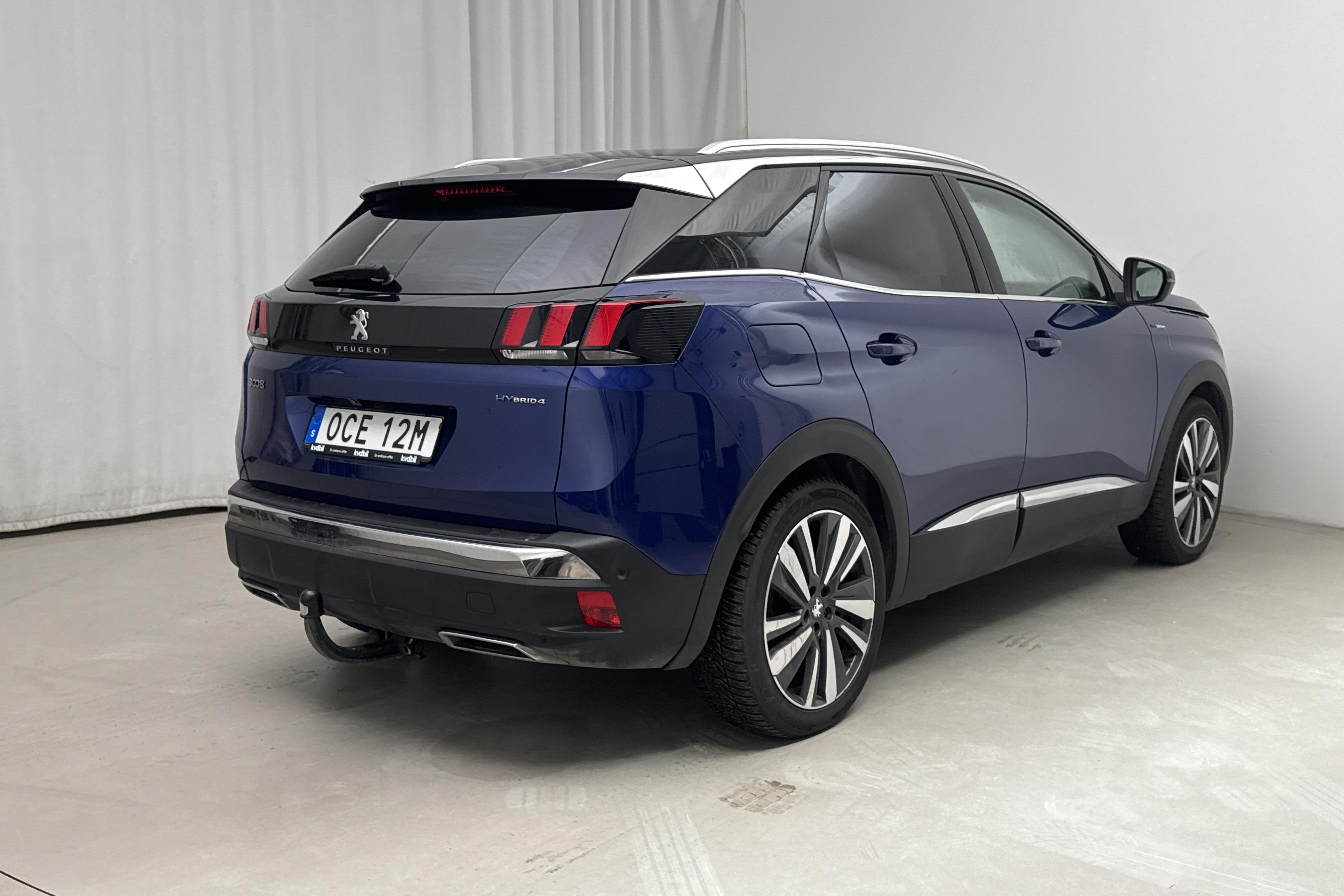 Peugeot 3008 1.6 Plug-in Hybrid 4 (300hk) - 12 503 mil - Automat - blå - 2020