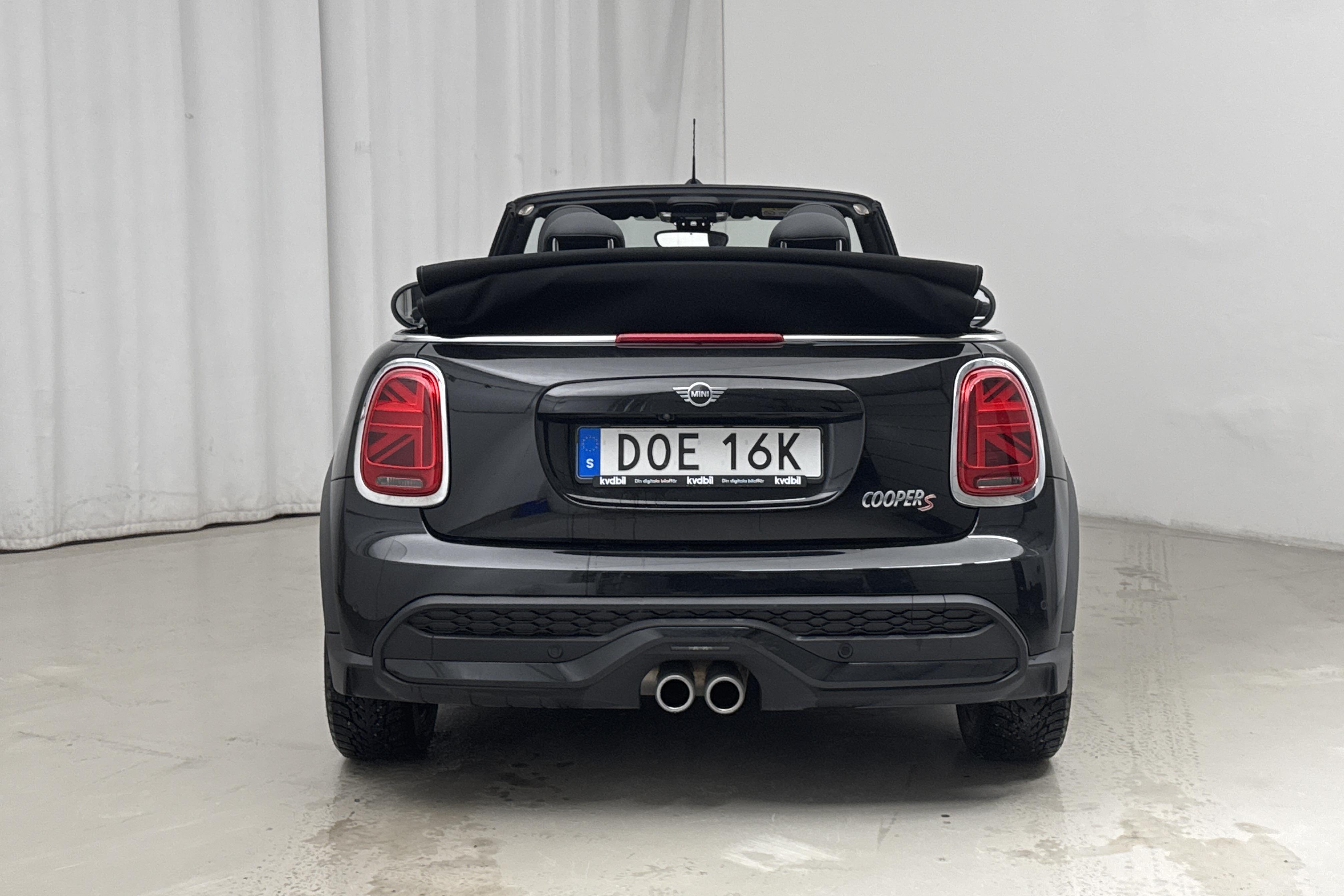 MINI Cooper S Cabriolet, F57 LCI (178hk) - 2 300 mil - Manuell - svart - 2022