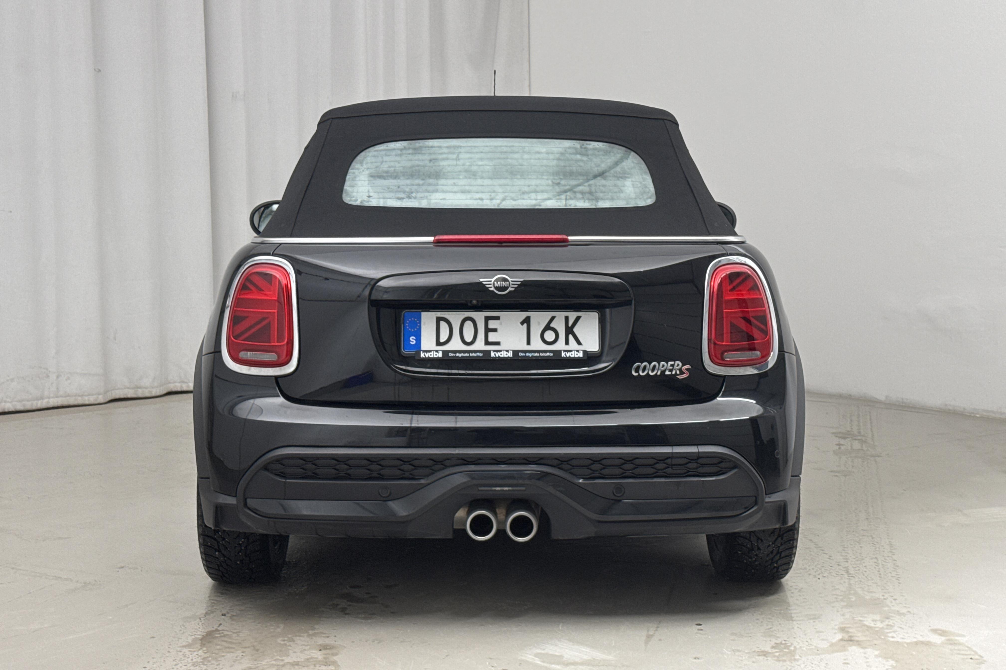 MINI Cooper S Cabriolet, F57 LCI (178hk) - 2 300 mil - Manuell - svart - 2022