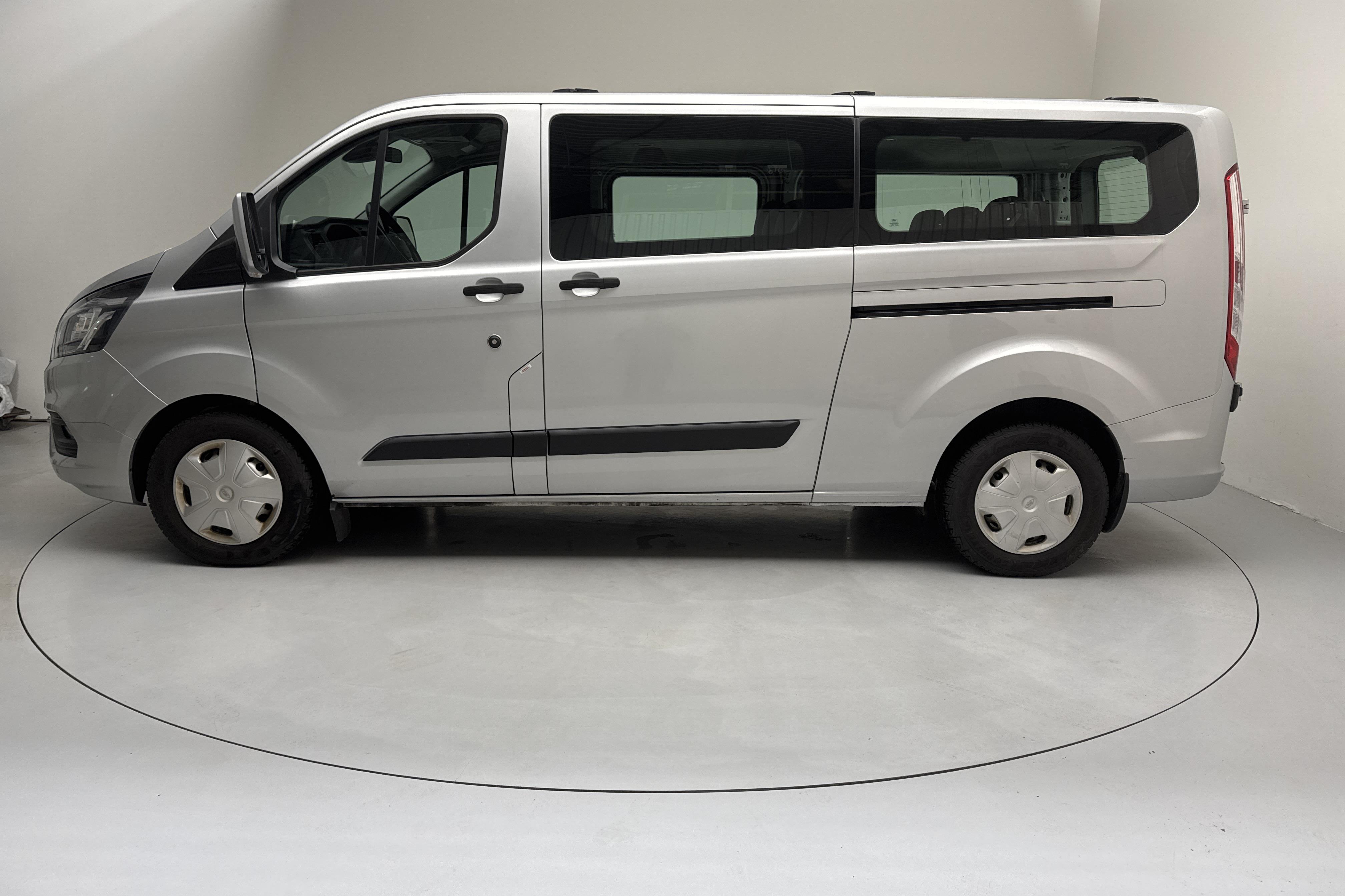 Ford Transit Custom Kombi 2.0TDCi (130hk) - 16 446 mil - Automat - grå - 2019