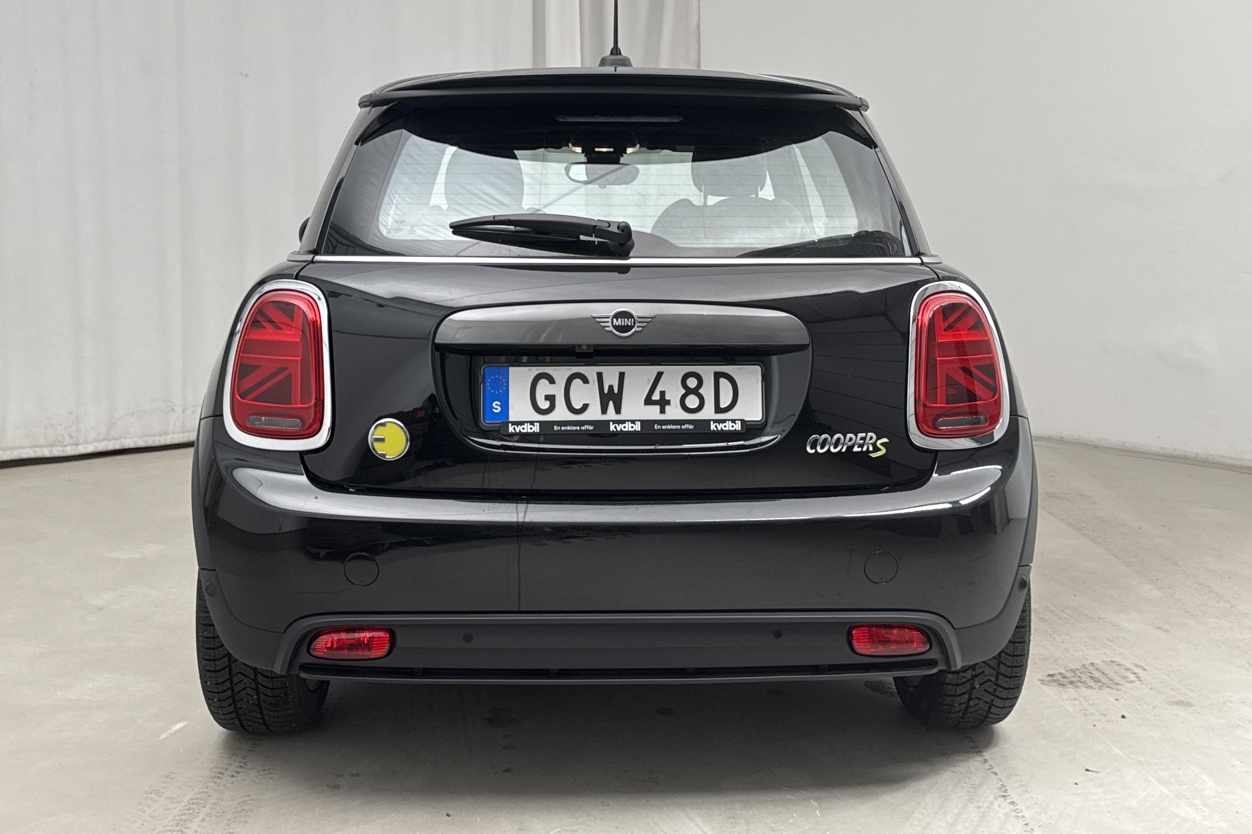 MINI Cooper SE, F56 (184hk) - 3 806 mil - Automat - svart - 2021