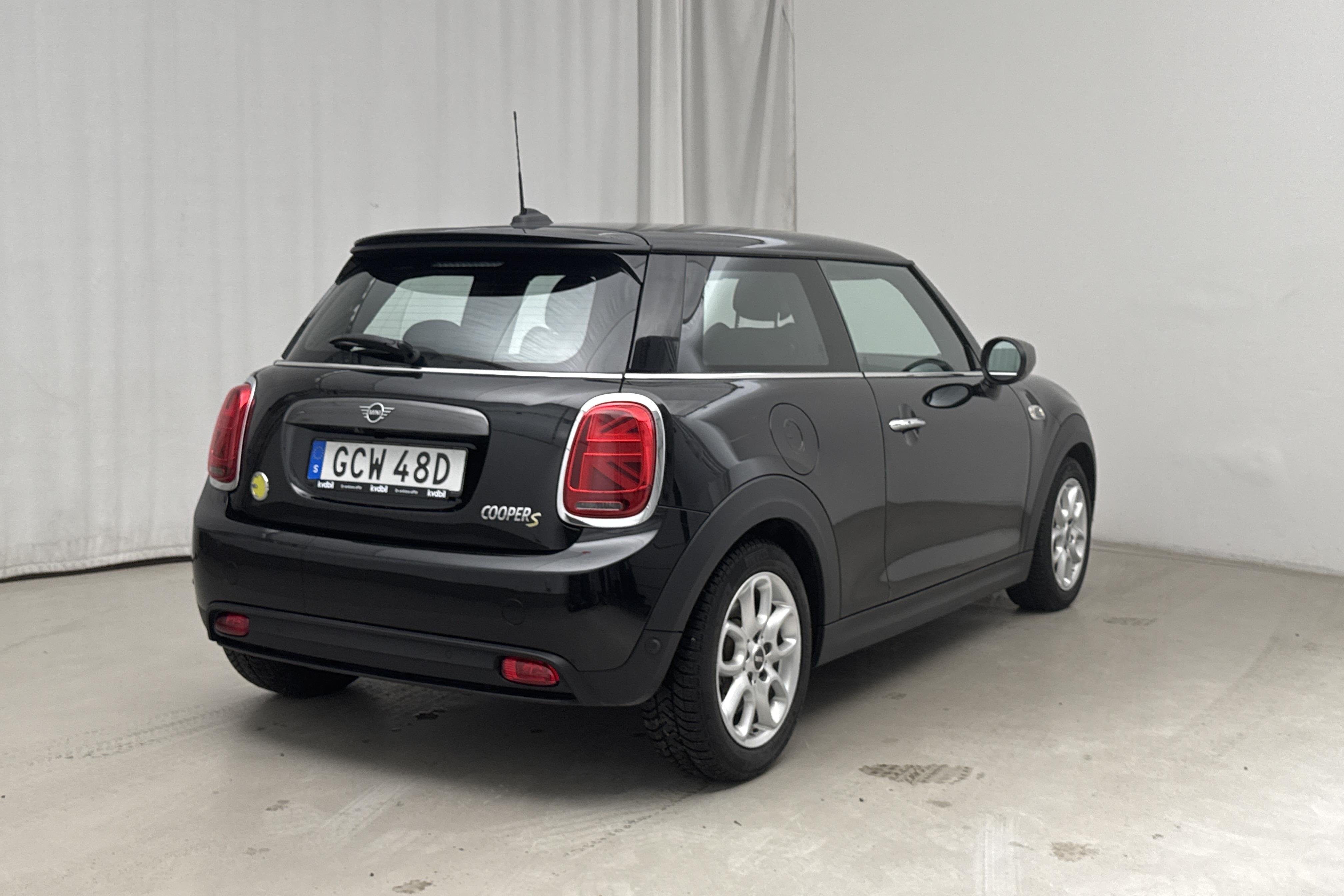 MINI Cooper SE, F56 (184hk) - 3 806 mil - Automat - svart - 2021